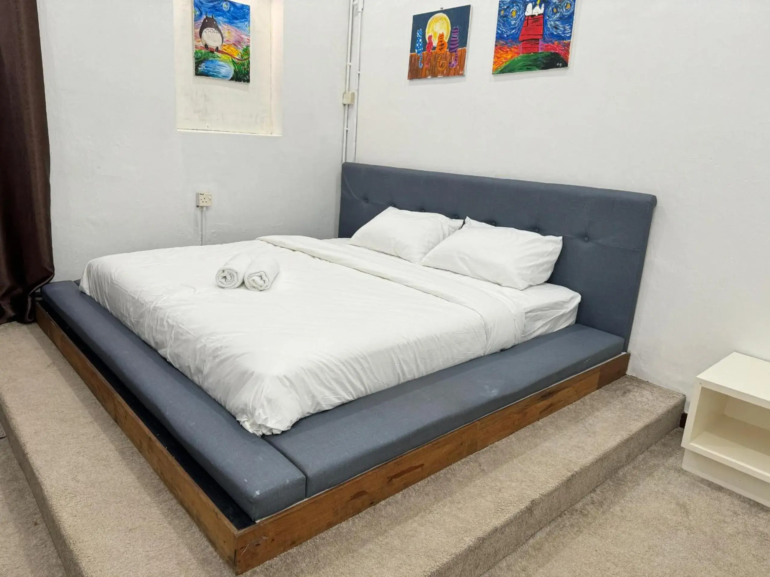 Deluxe King Room in Moustachz Hauze , Georgetown Deluxe King Room in Moustachz Hauze , Georgetown