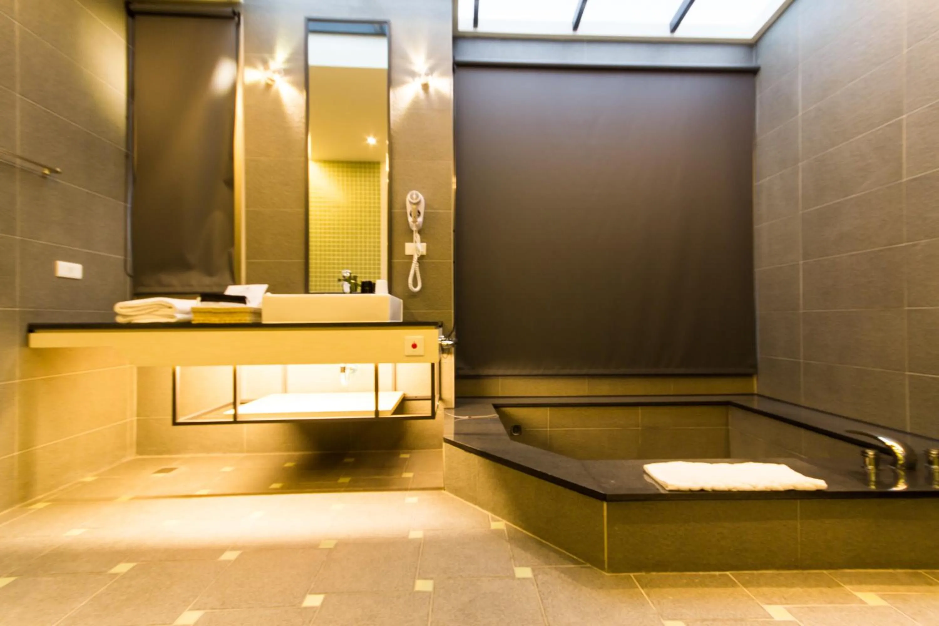 Bathroom in No. 9 Hotel
