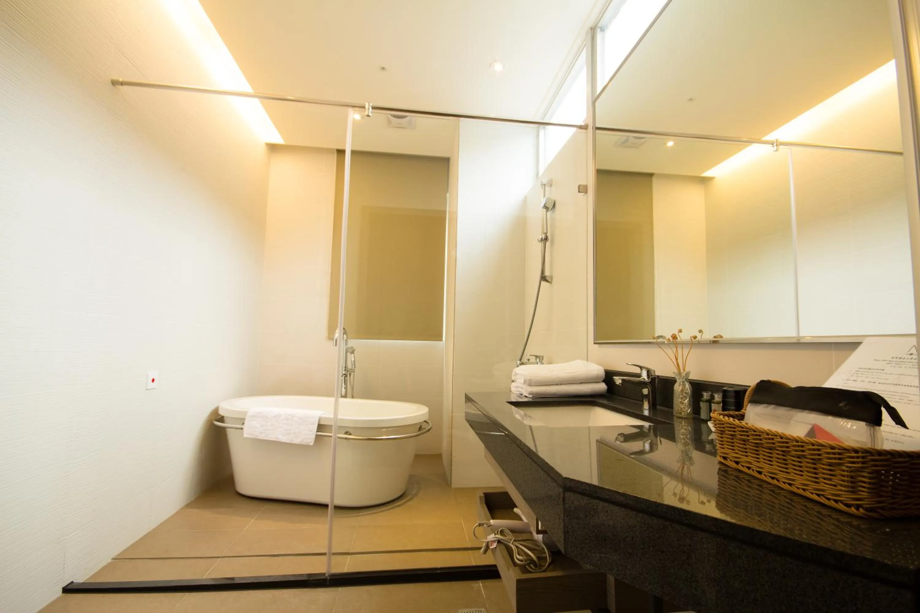 Bathroom in No. 9 Hotel