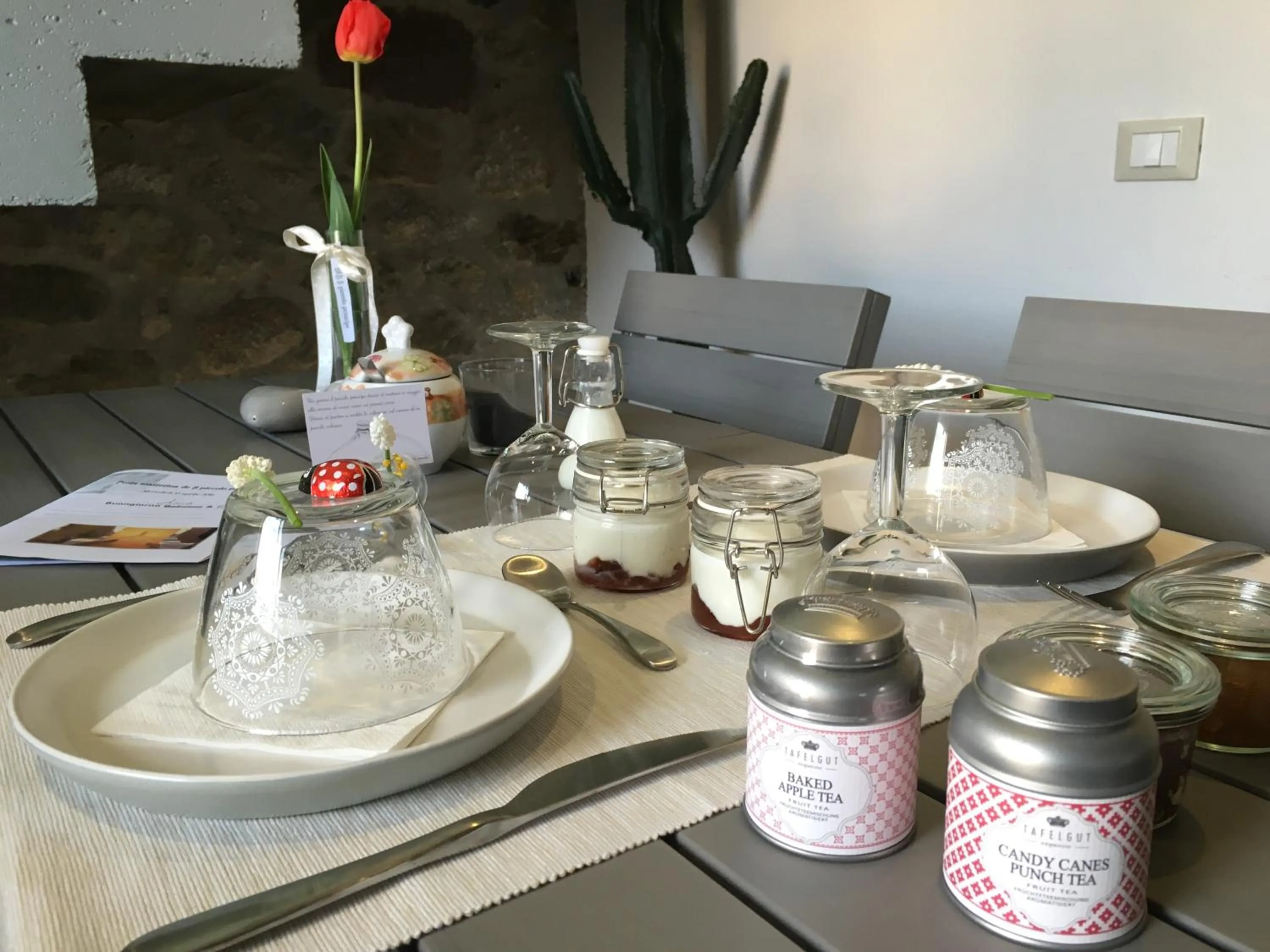Food and drinks in B&B Il Piccolo Principe room and breakfast