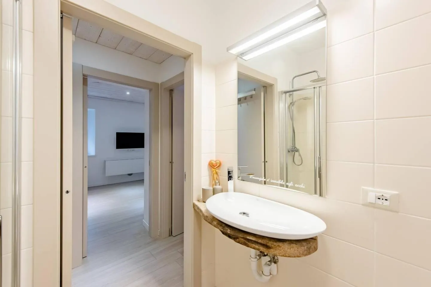 Bathroom in B&B Il Piccolo Principe room and breakfast