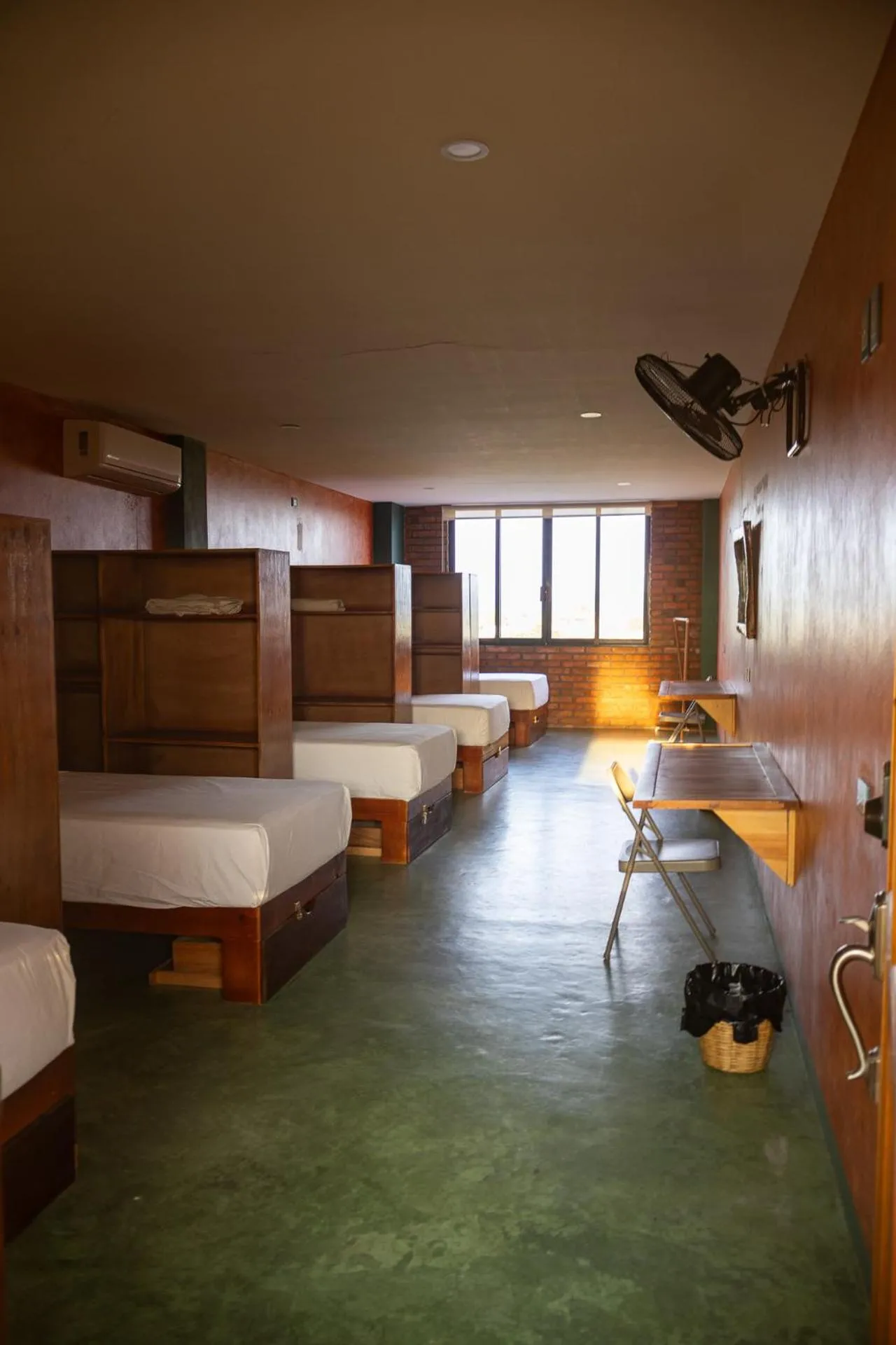 Madre Tierra Hostal