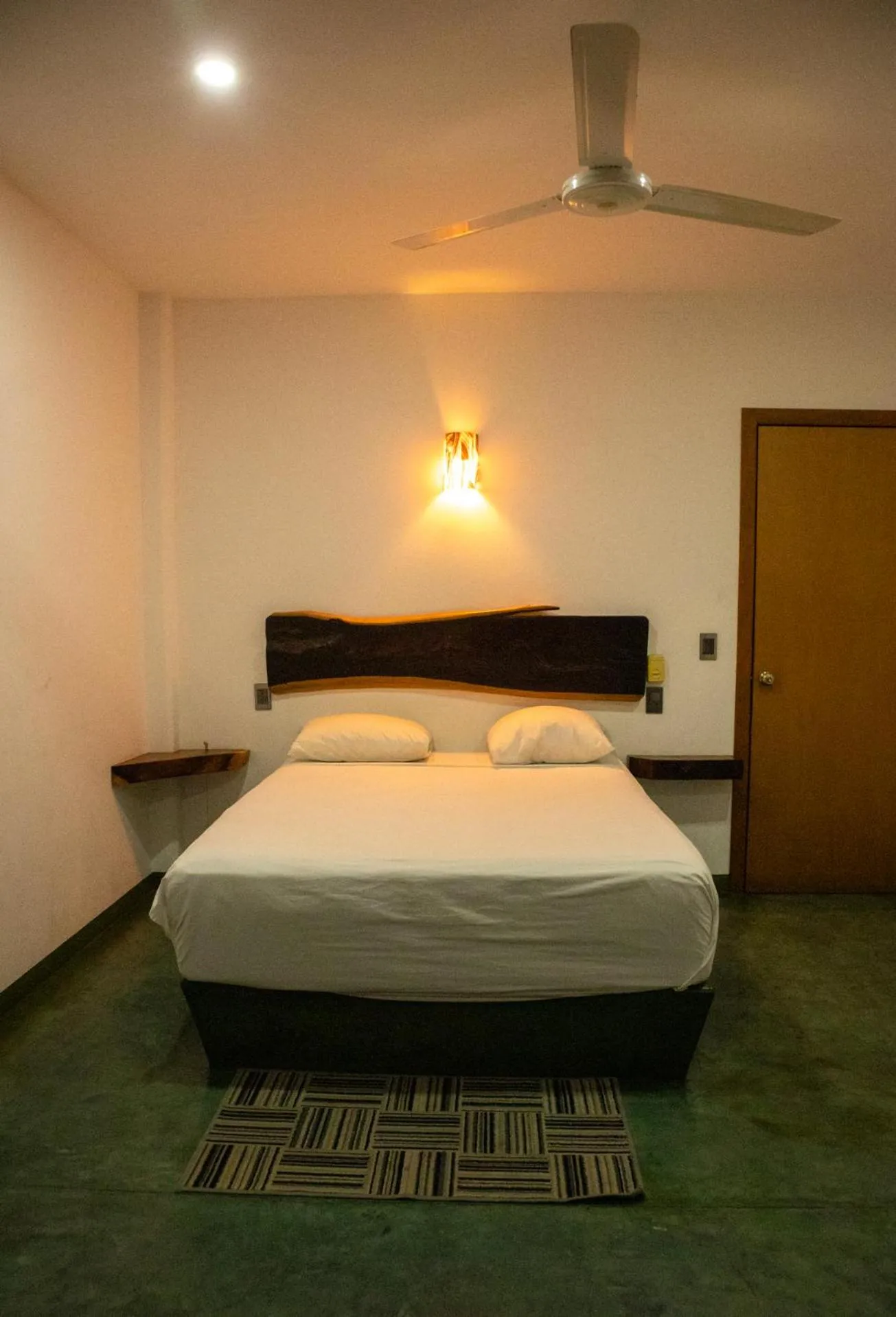 Bed in Madre Tierra Hostal