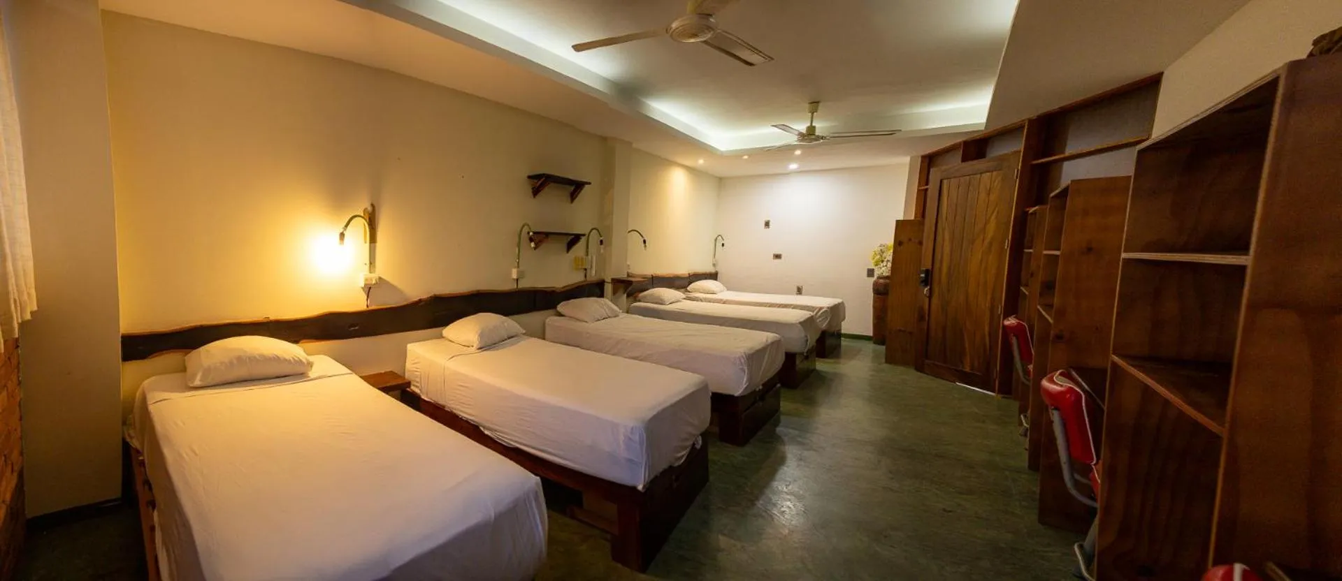 Bed in Madre Tierra Hostal