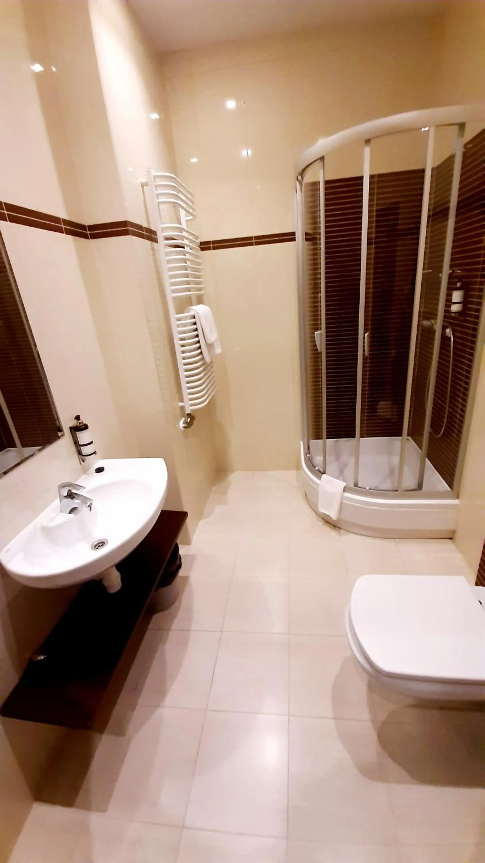 Shower in Villa Tradycja