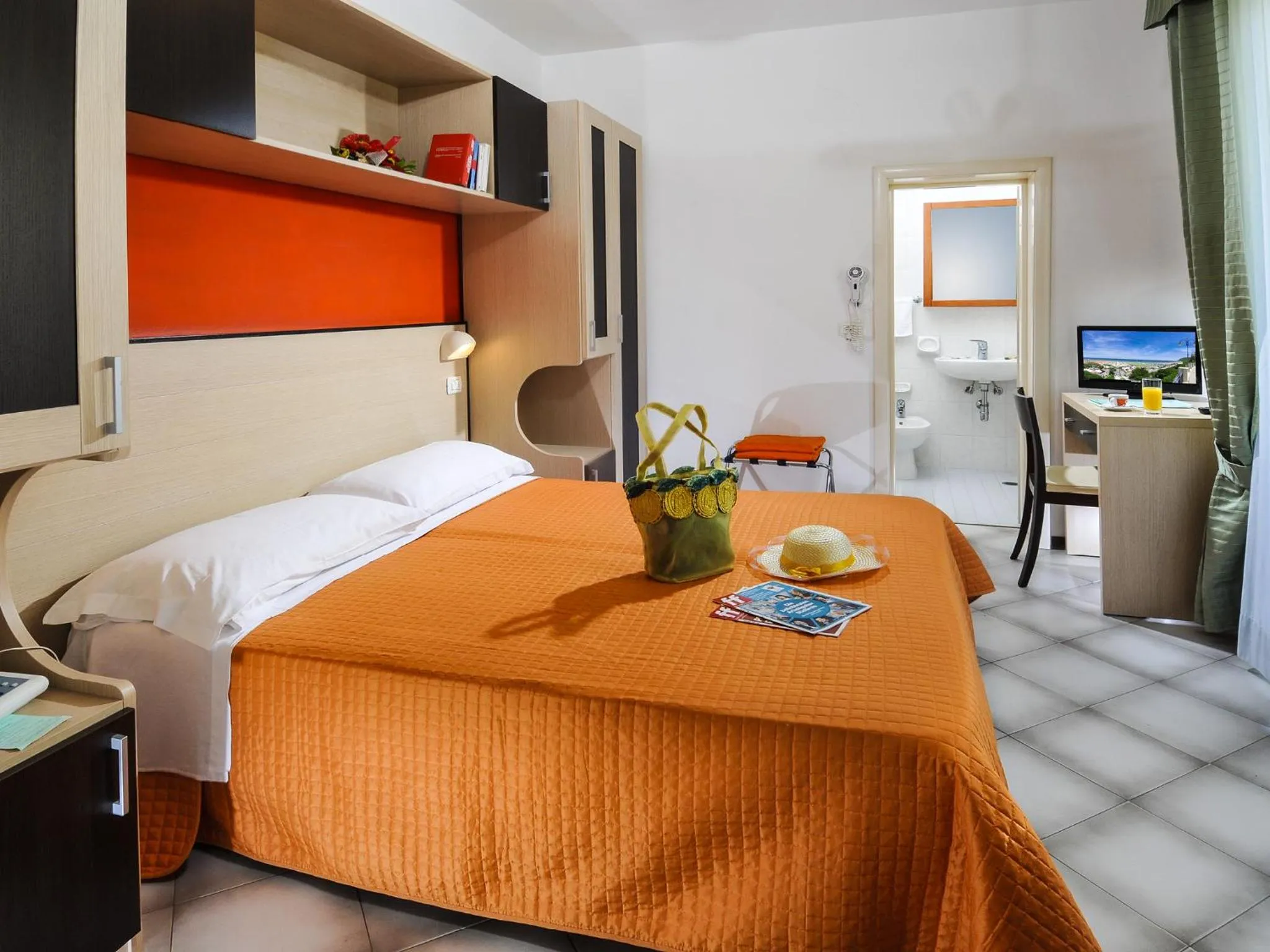 Bed in Hotel Losanna