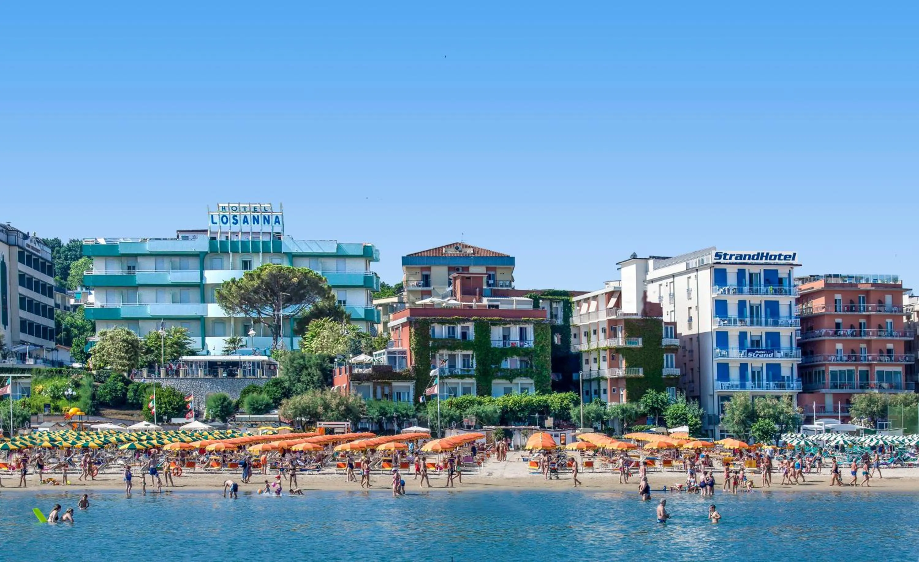 Property building in Hotel Losanna