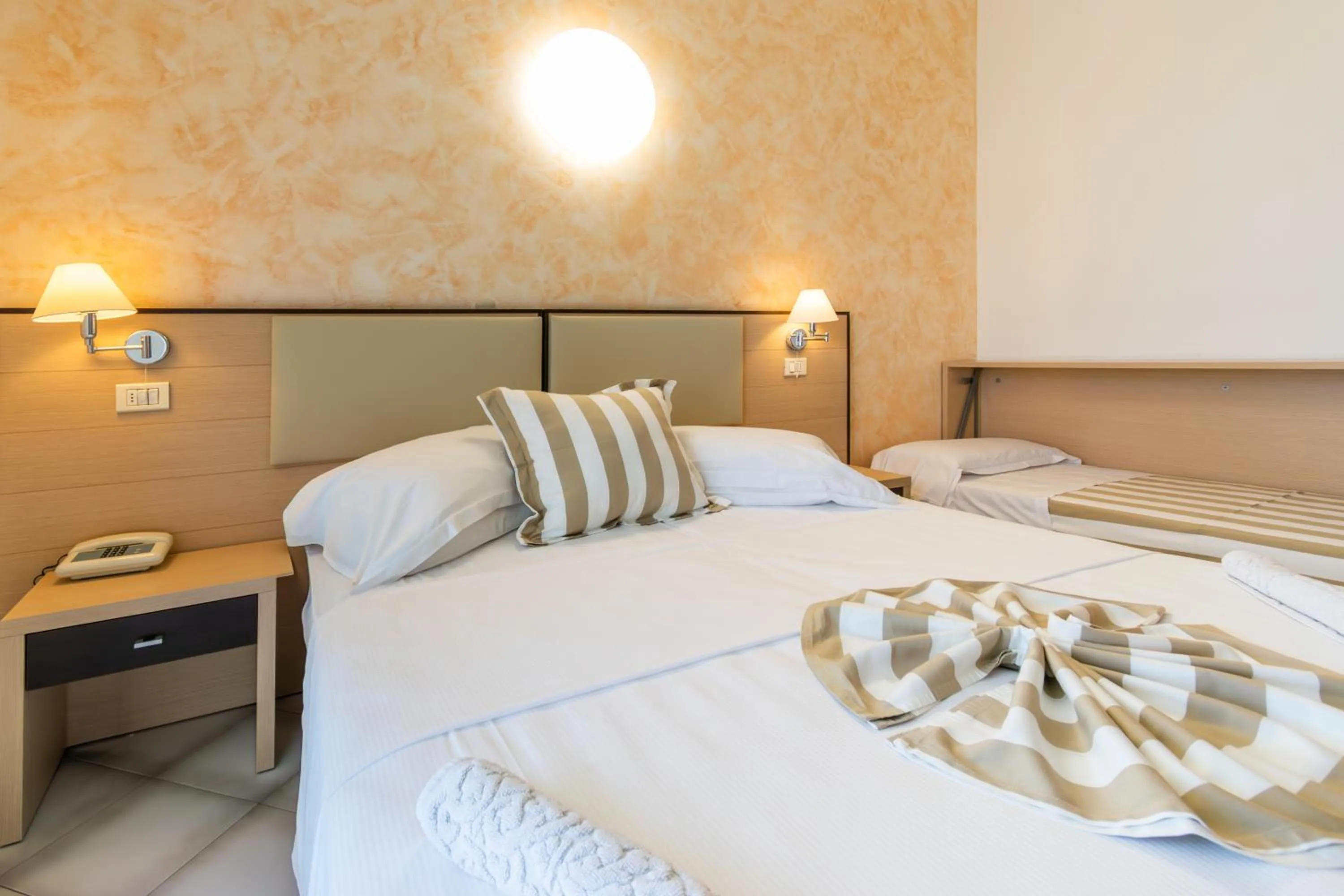 Bed in Hotel Losanna