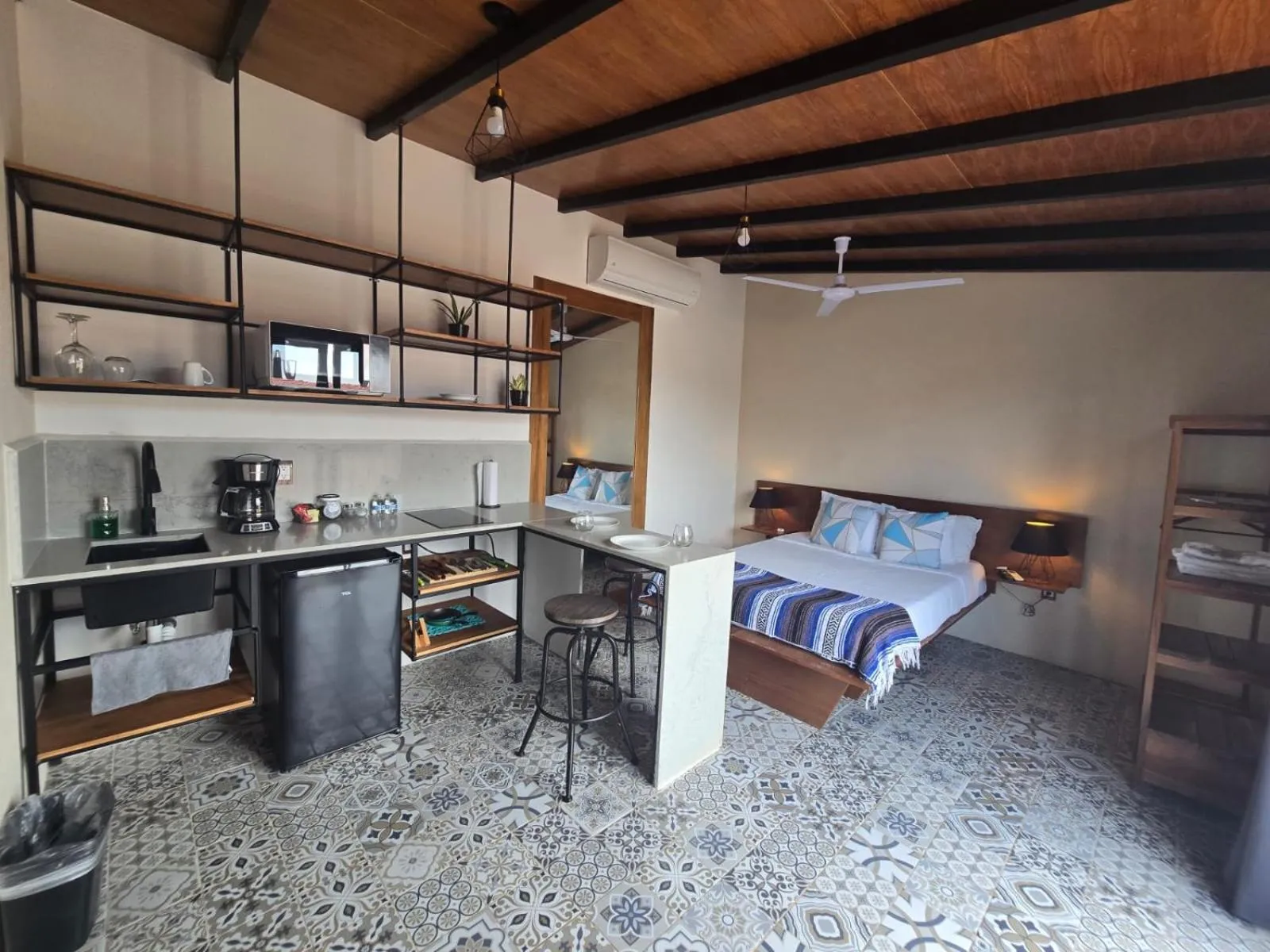 Photo of the whole room, Bed in Hotel Boutique Casa Jade