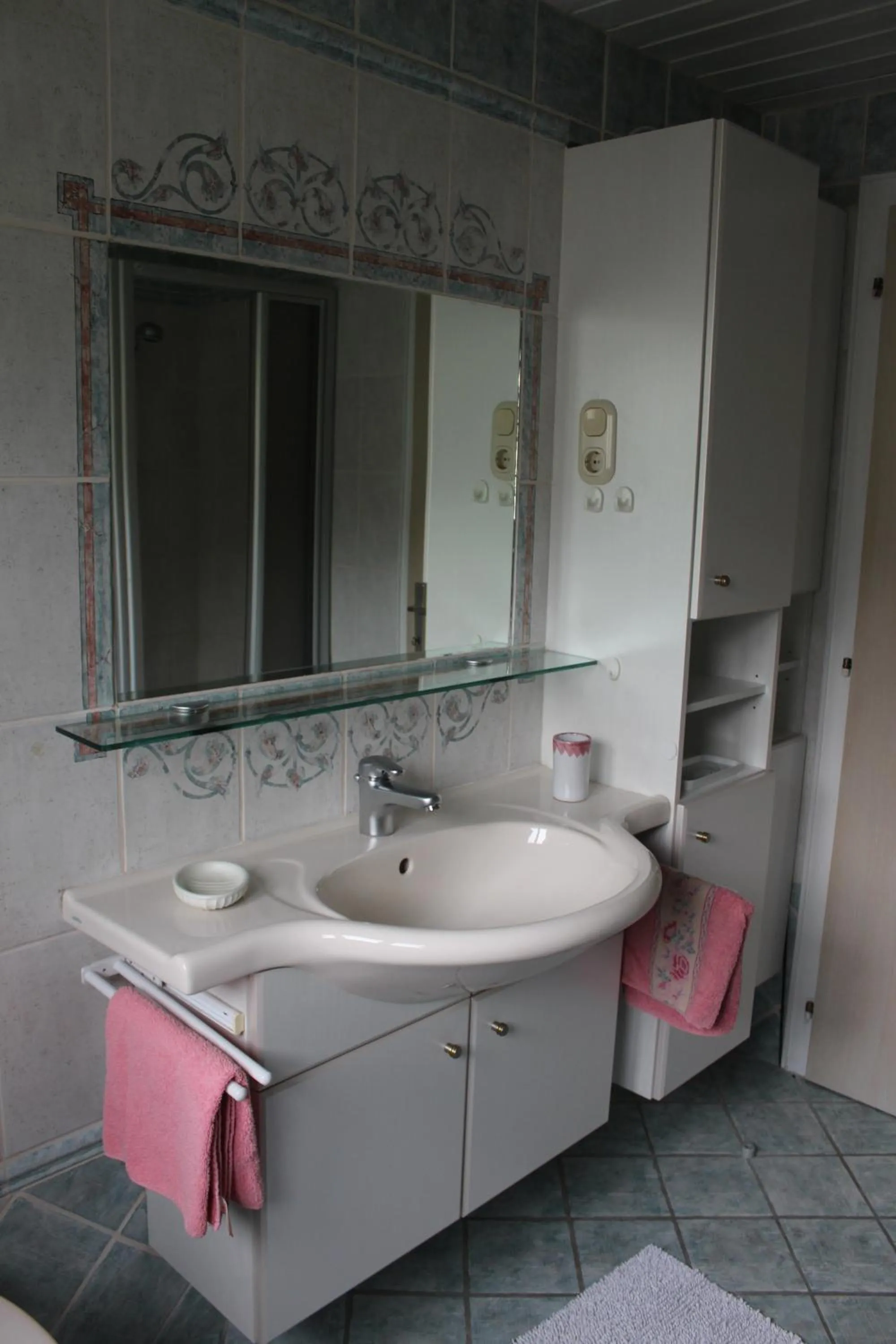 Bathroom in Ferienwohnung Stuibenfall