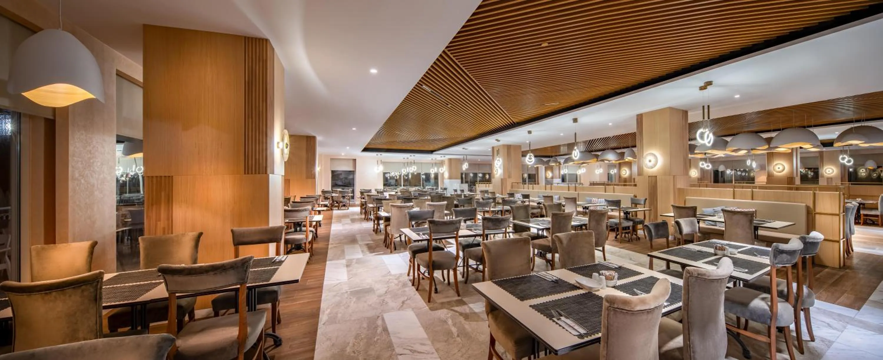 Restaurant/places to eat in Trendy Aspendos Beach