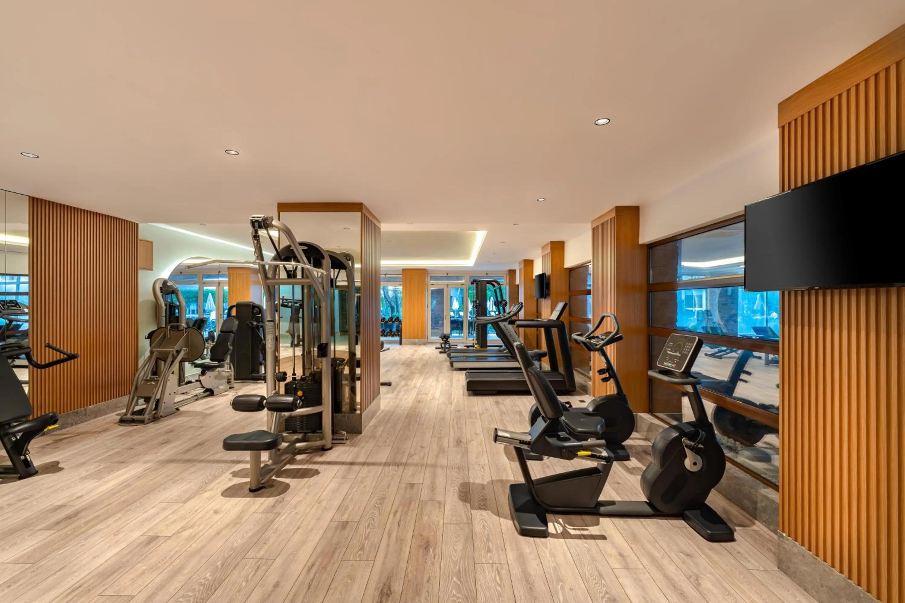 Activities in Trendy Aspendos Beach