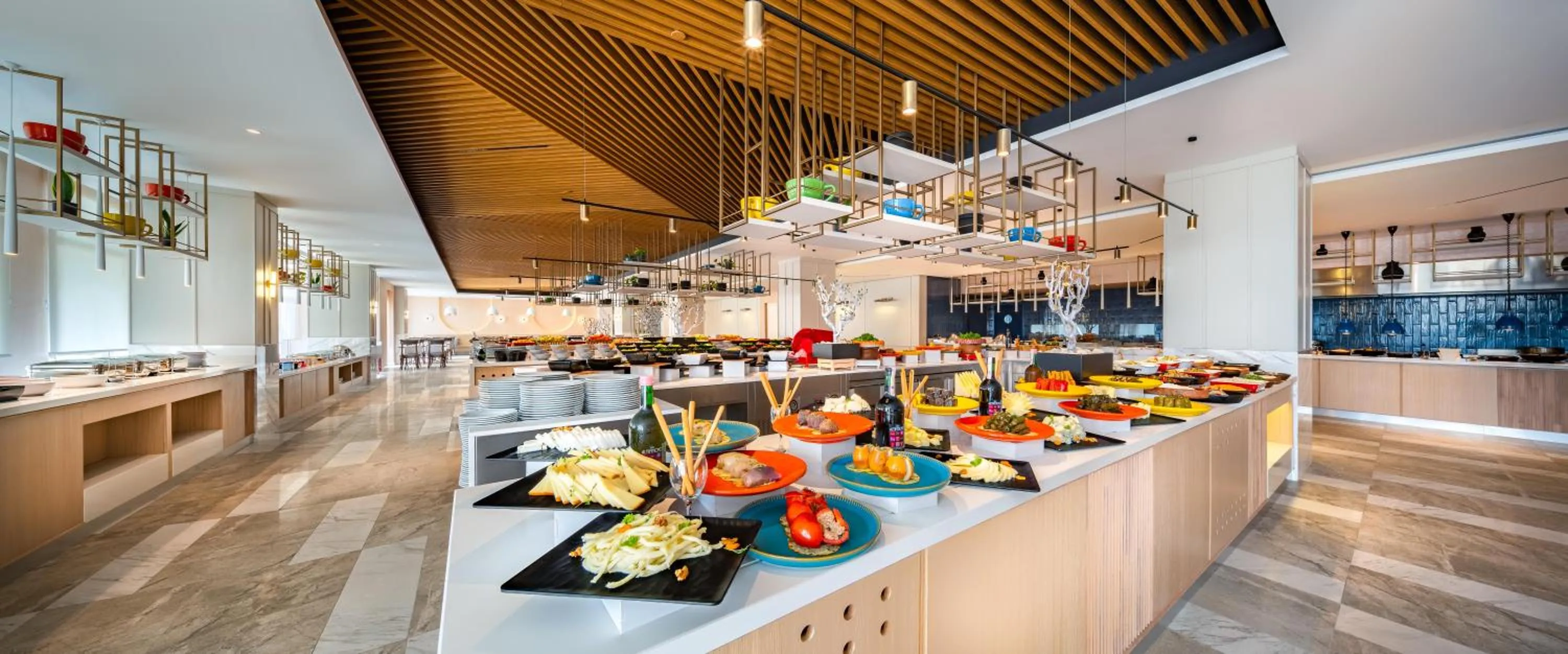 Restaurant/places to eat in Trendy Aspendos Beach