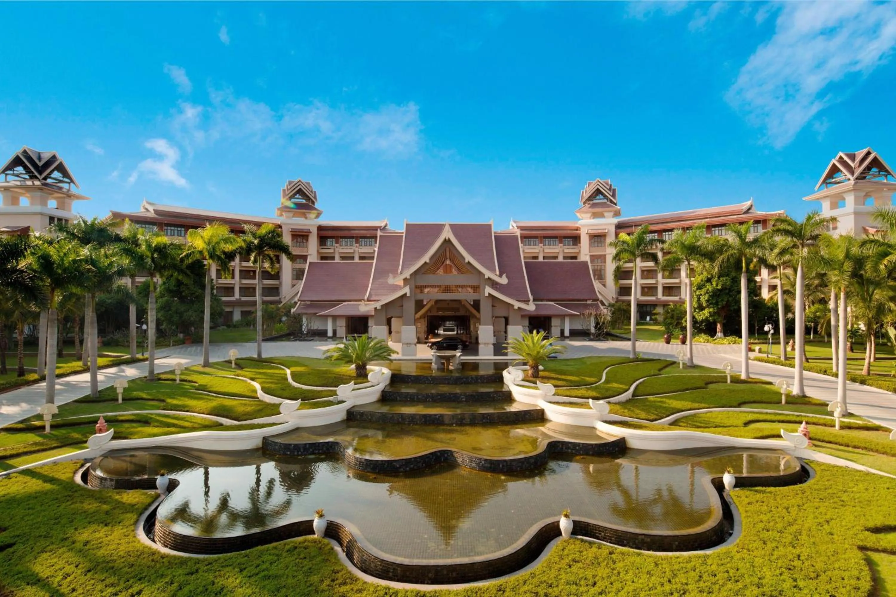 Property building in Sheraton Grand Xishuangbanna Hotel
