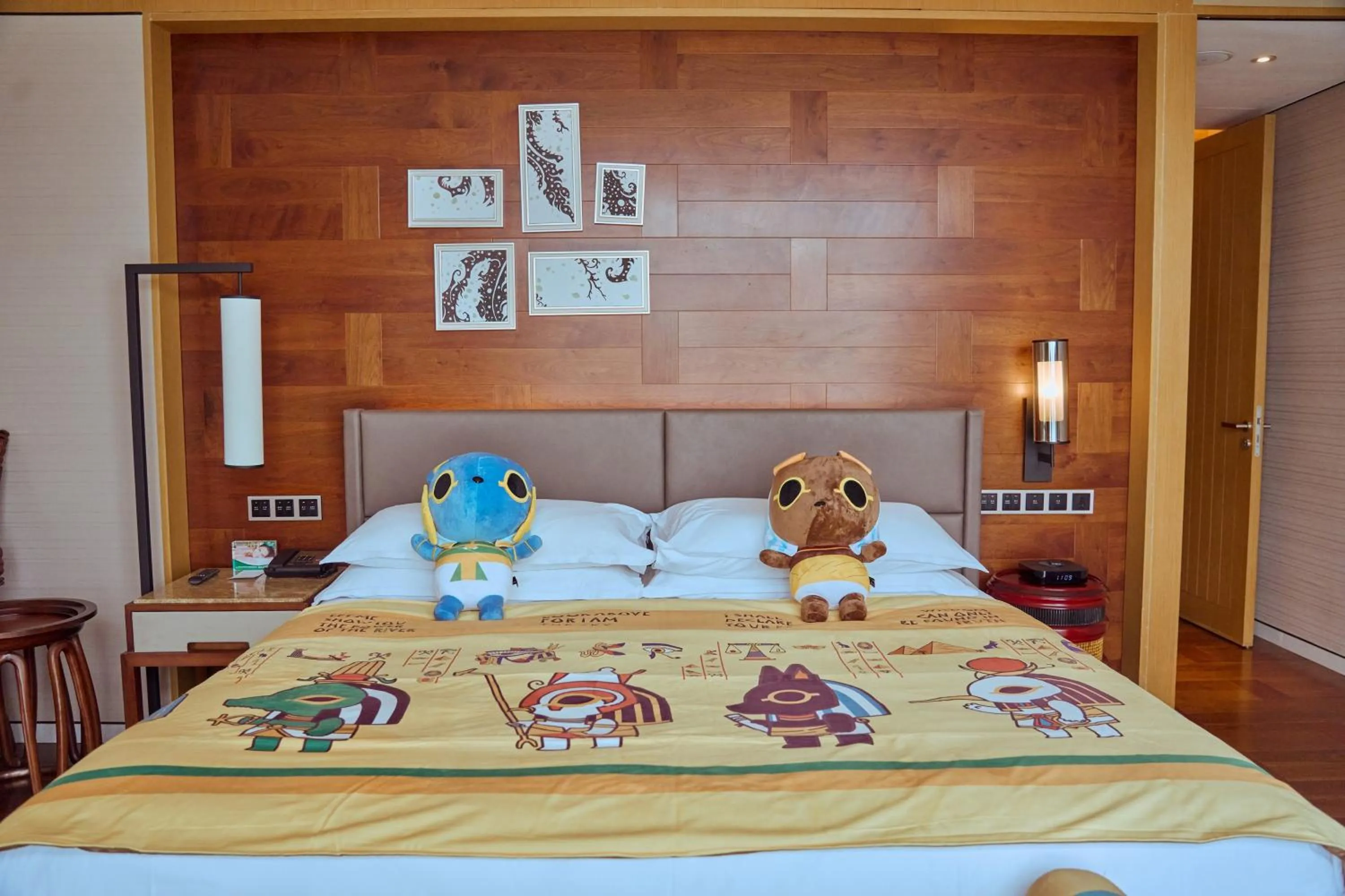 Bed in Sheraton Grand Xishuangbanna Hotel