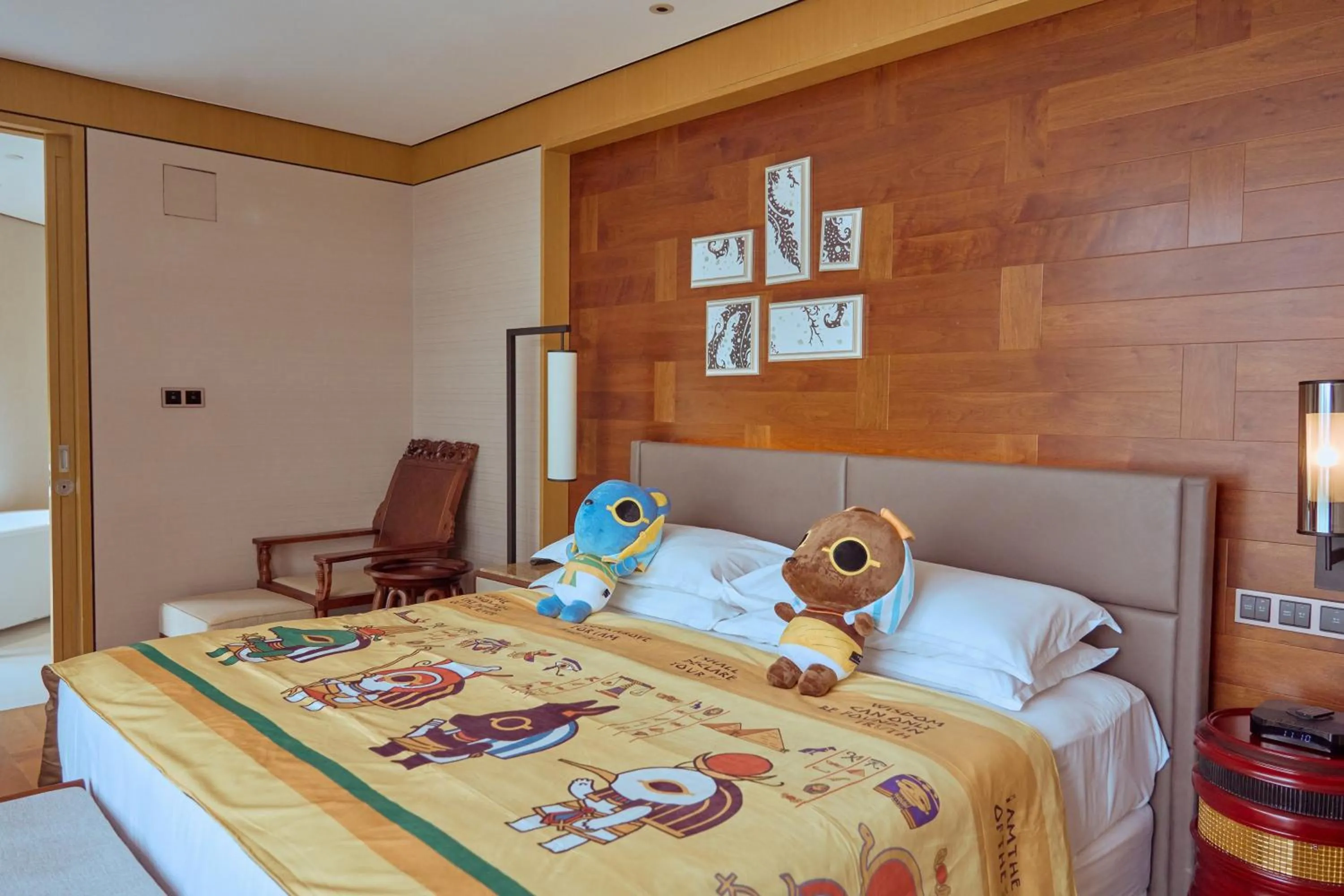 Bed in Sheraton Grand Xishuangbanna Hotel