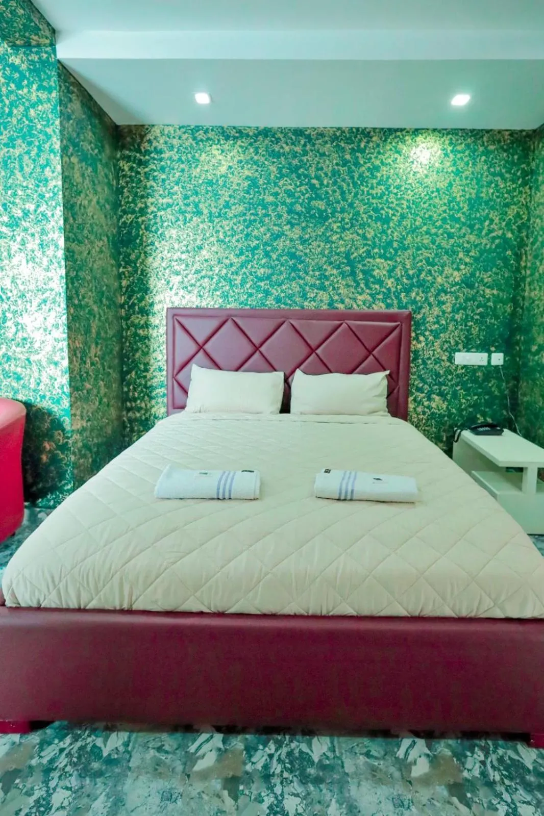 Bed in Hotel Rieejh