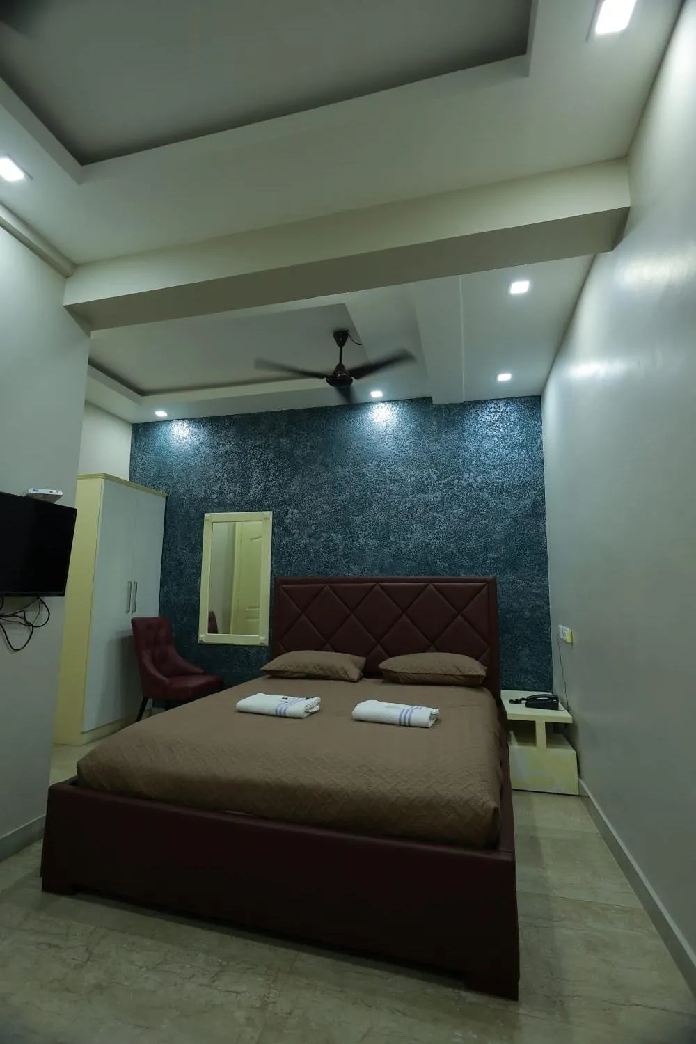 Bed in Hotel Rieejh