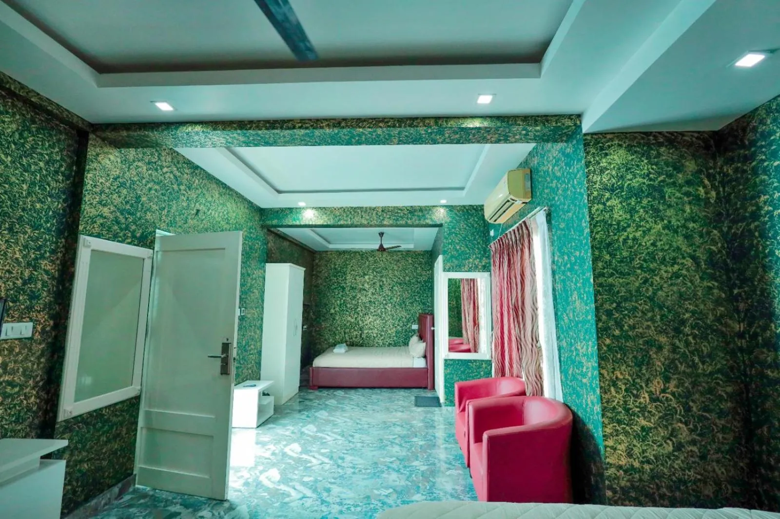 Hotel Rieejh