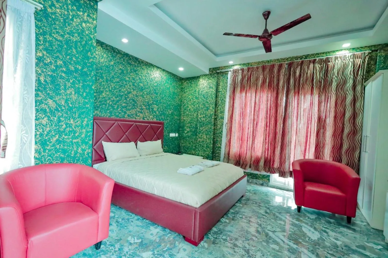 Bed in Hotel Rieejh