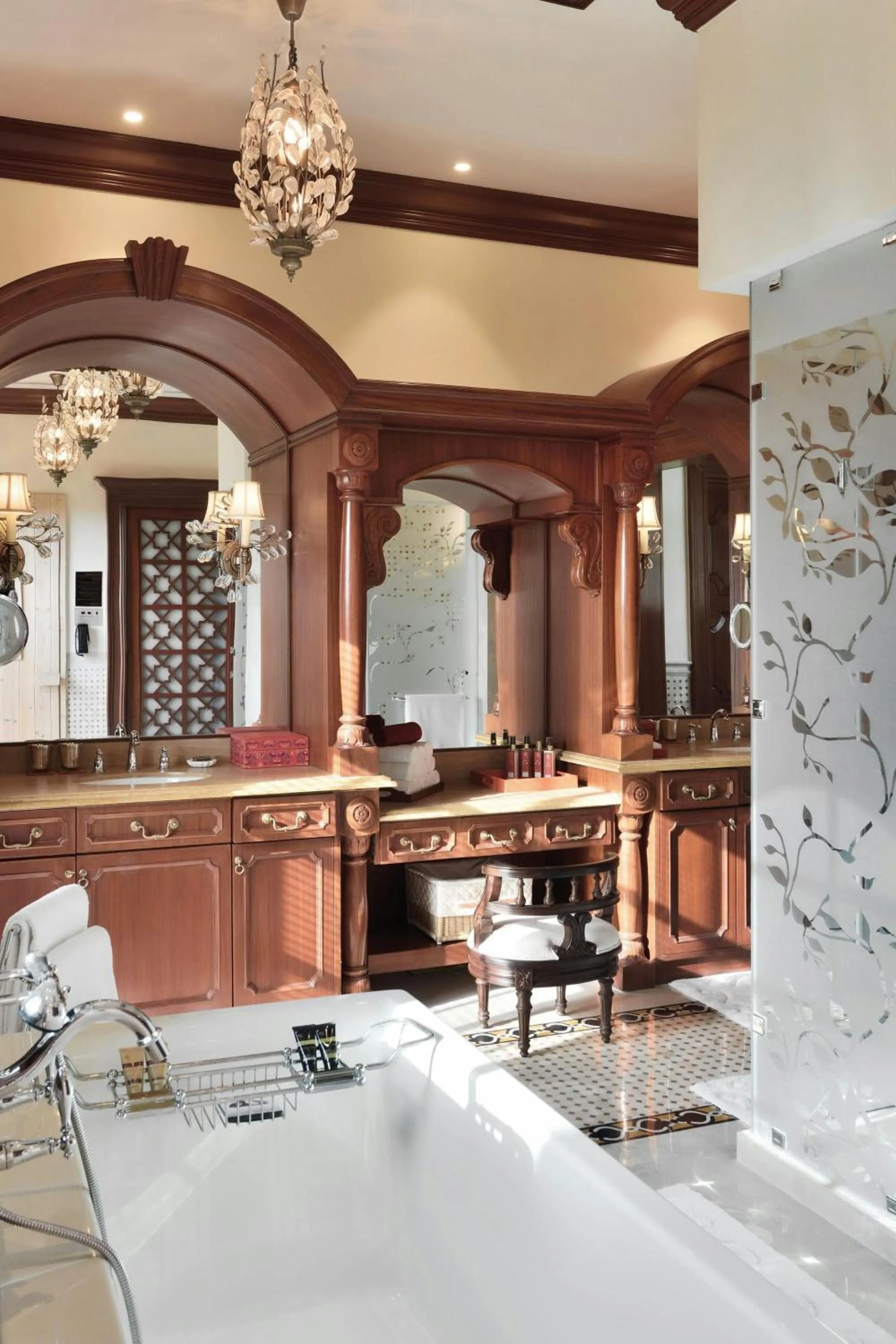 Bathroom in ITC Grand Bharat, a Luxury Collection Retreat, Gurgaon, New Delhi Capital Region