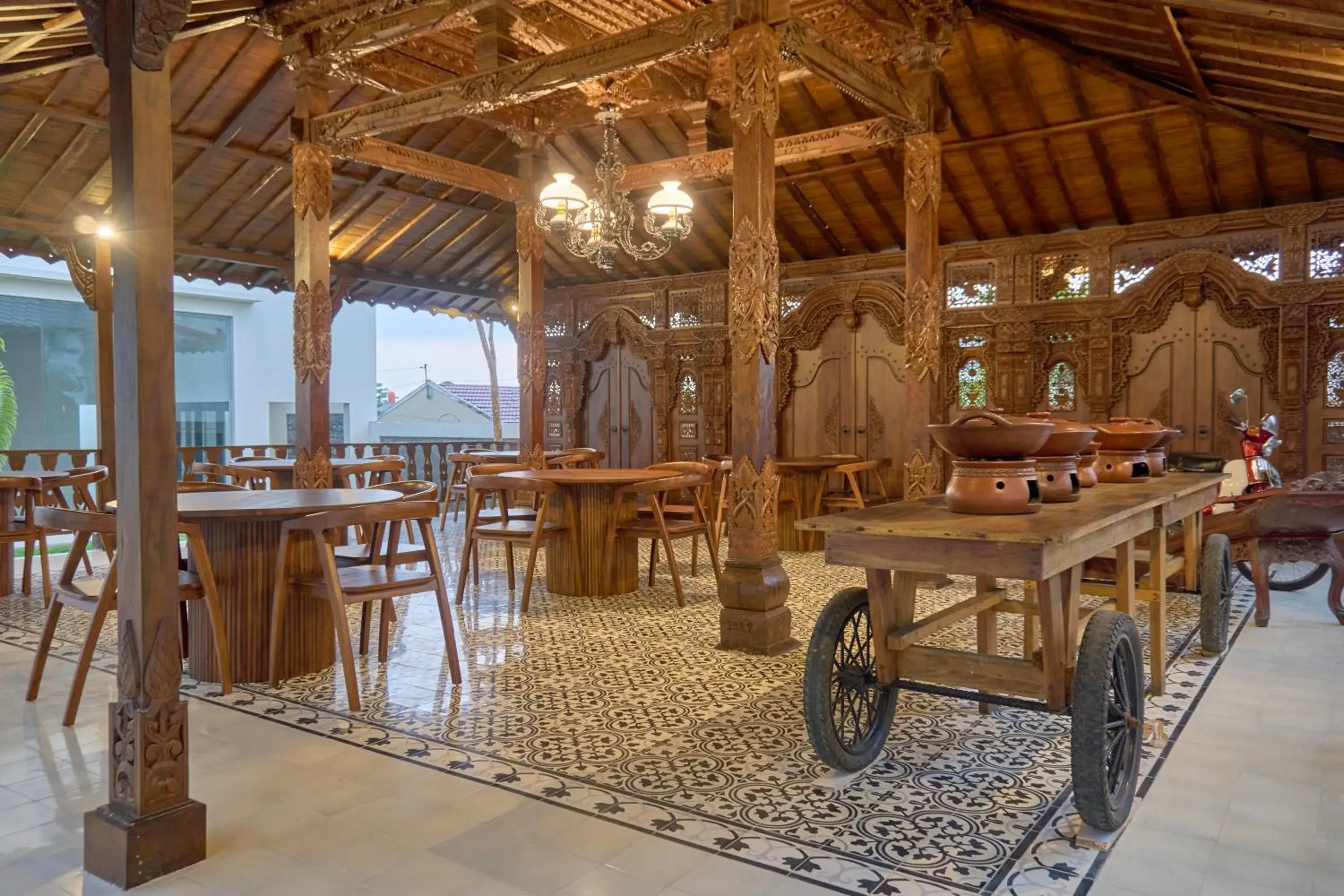 Restaurant/places to eat in Sakanti Inn Wonosobo Restaurant/places to eat in Sakanti Inn Wonosobo