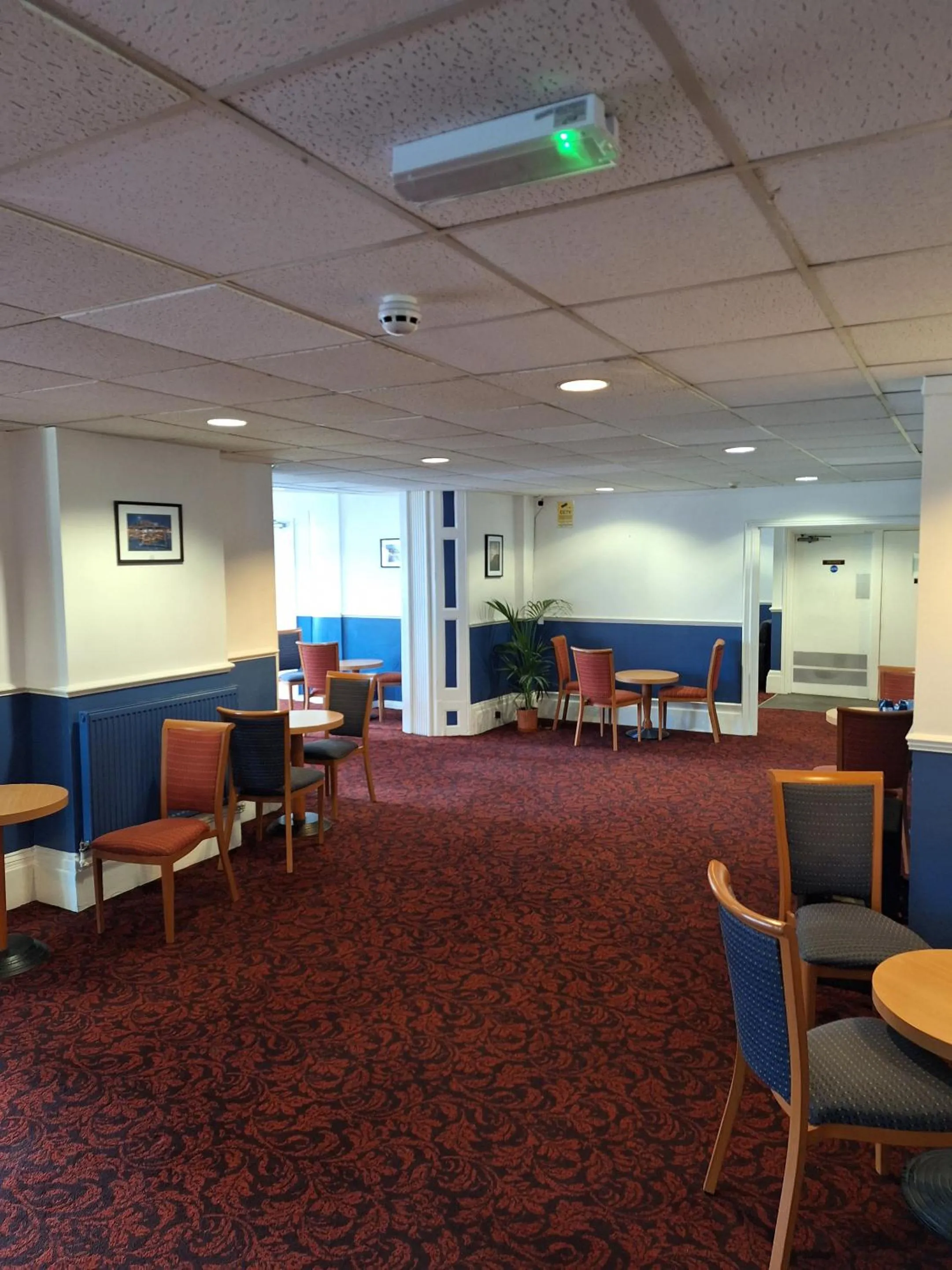 Neighbourhood in Tor Park Hotel