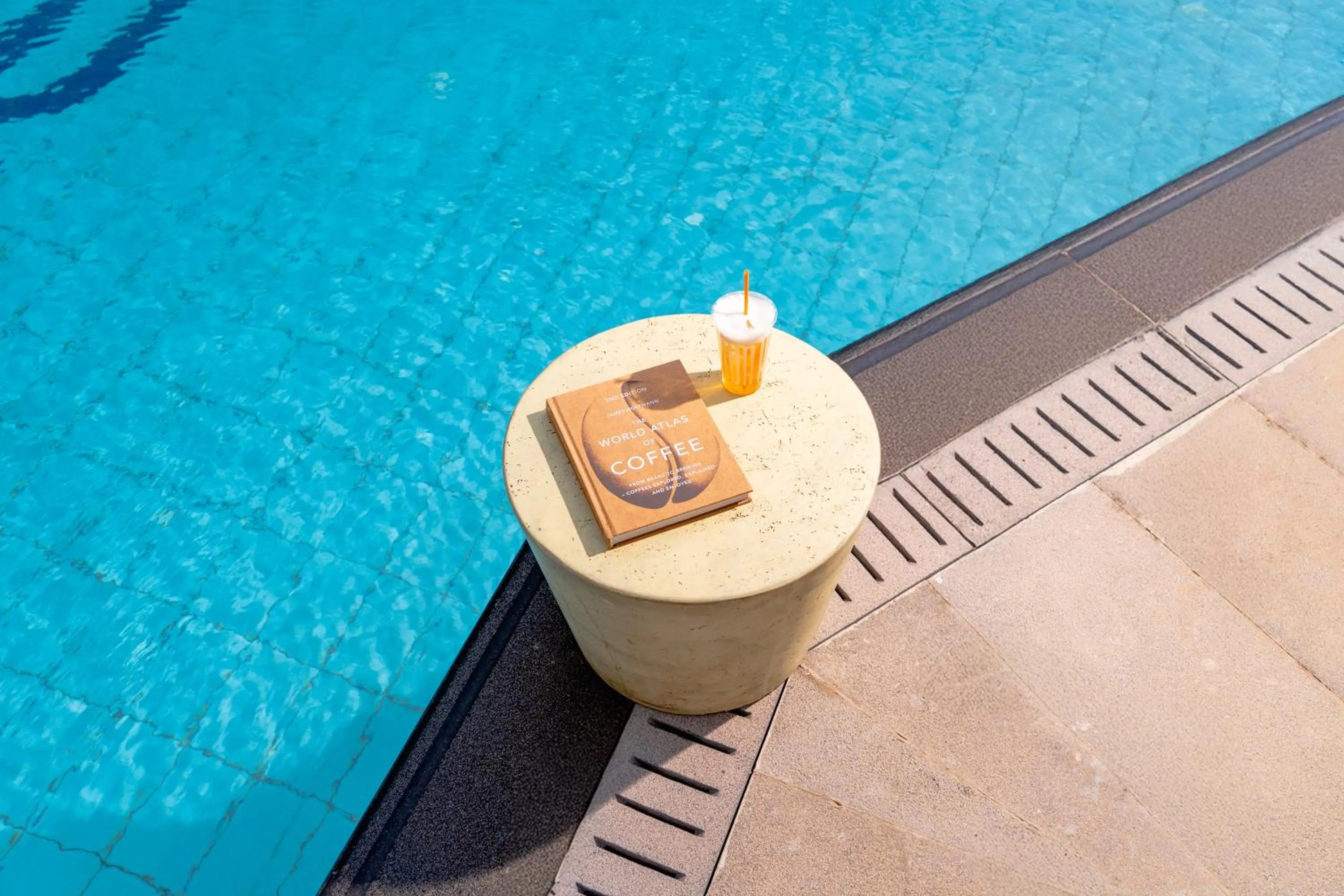 Swimming pool in Hafawah Resort