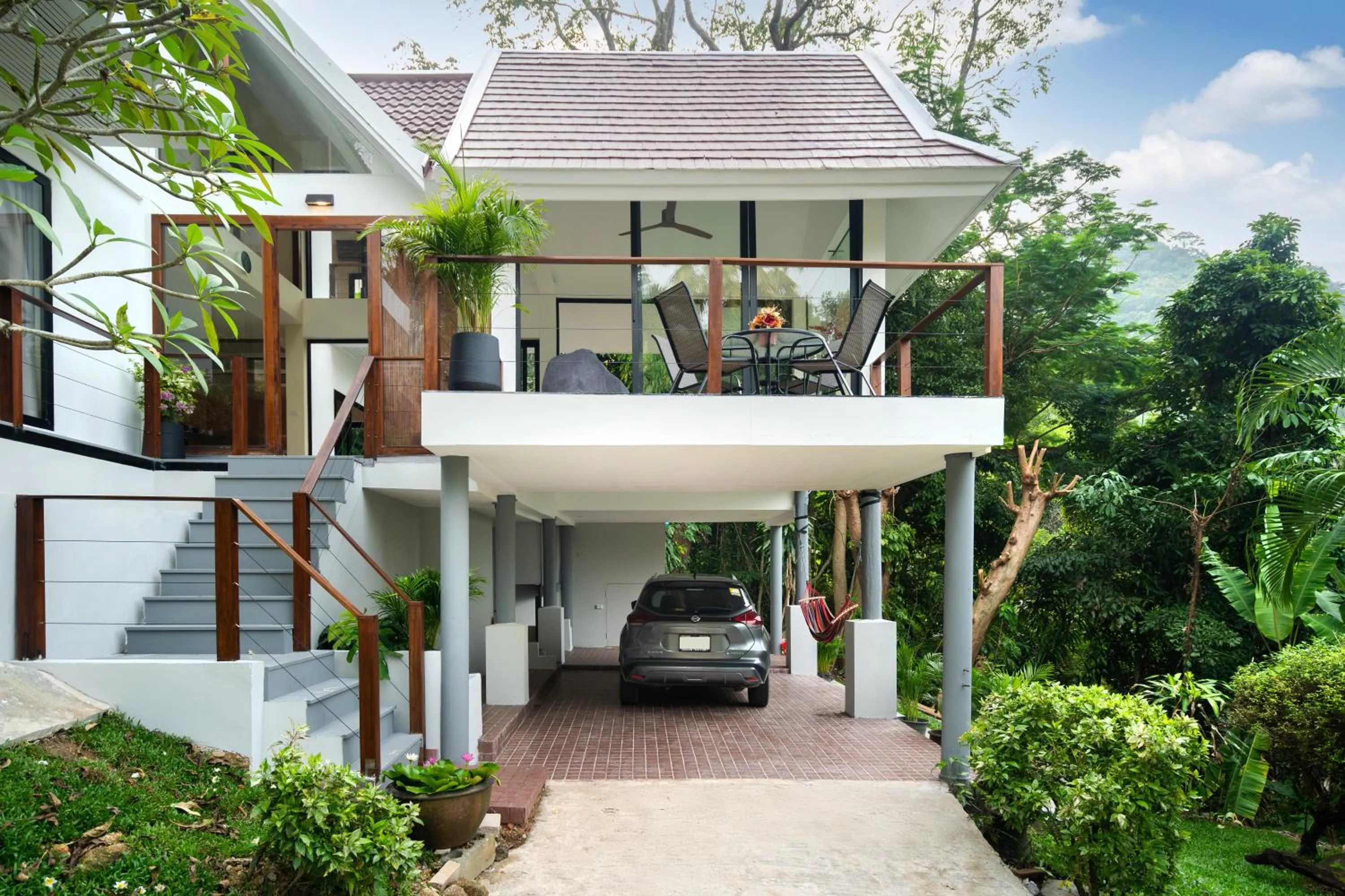 Property building in patong hill villa 3