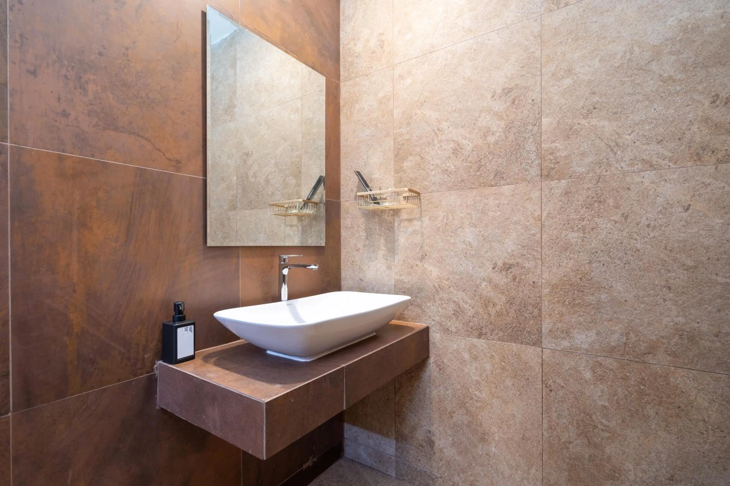 Bathroom in patong hill villa 3
