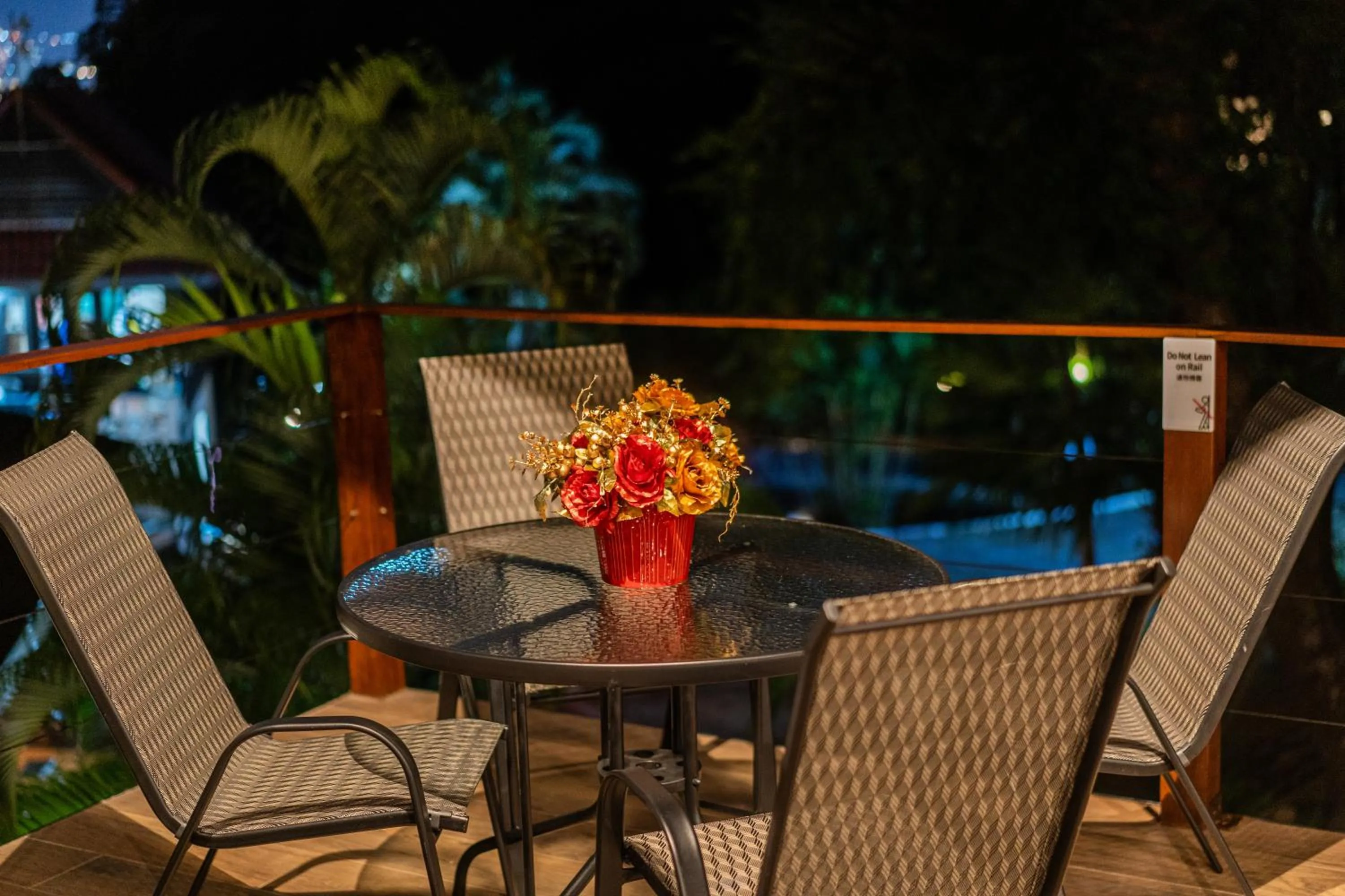 Night in patong hill villa 3