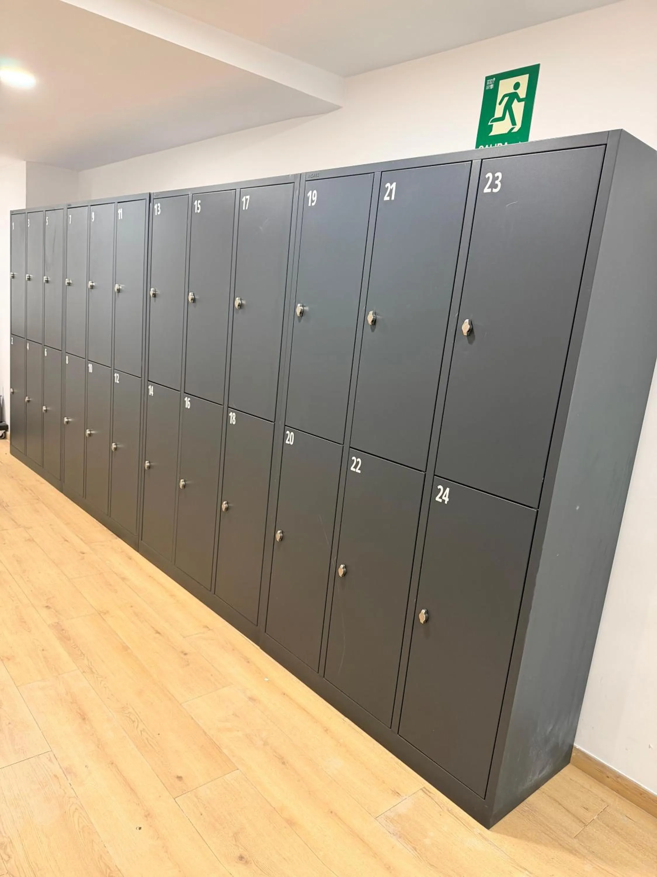 locker in Urban Inn Capsule Madrid