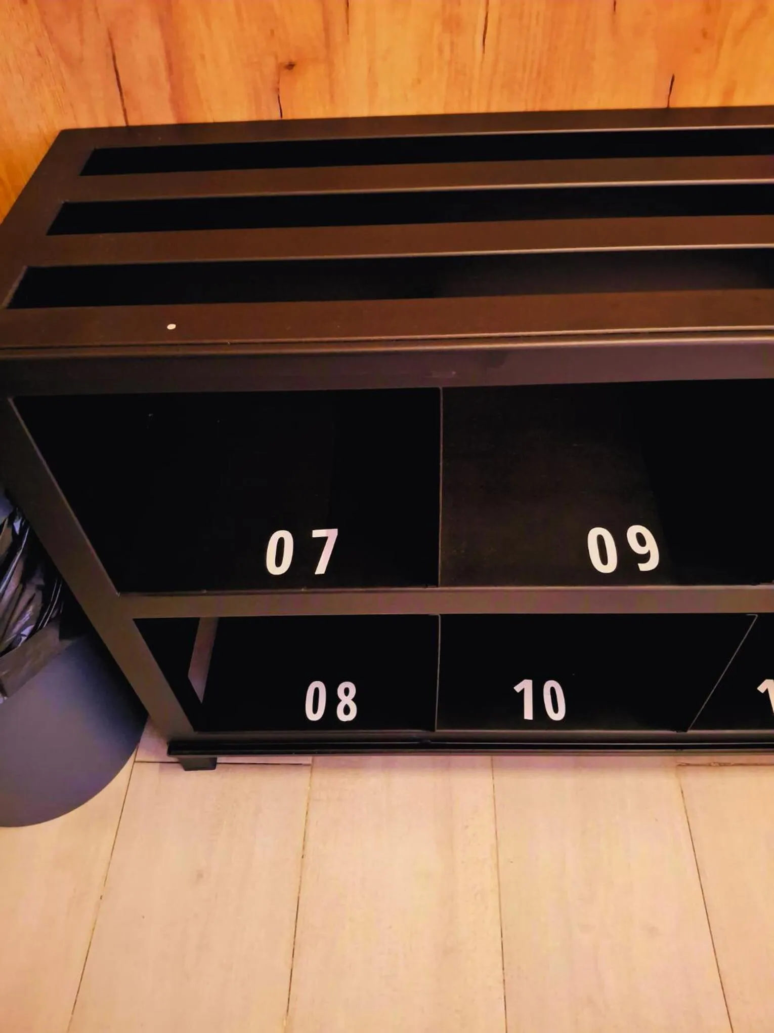 furniture in Urban Inn Capsule Madrid