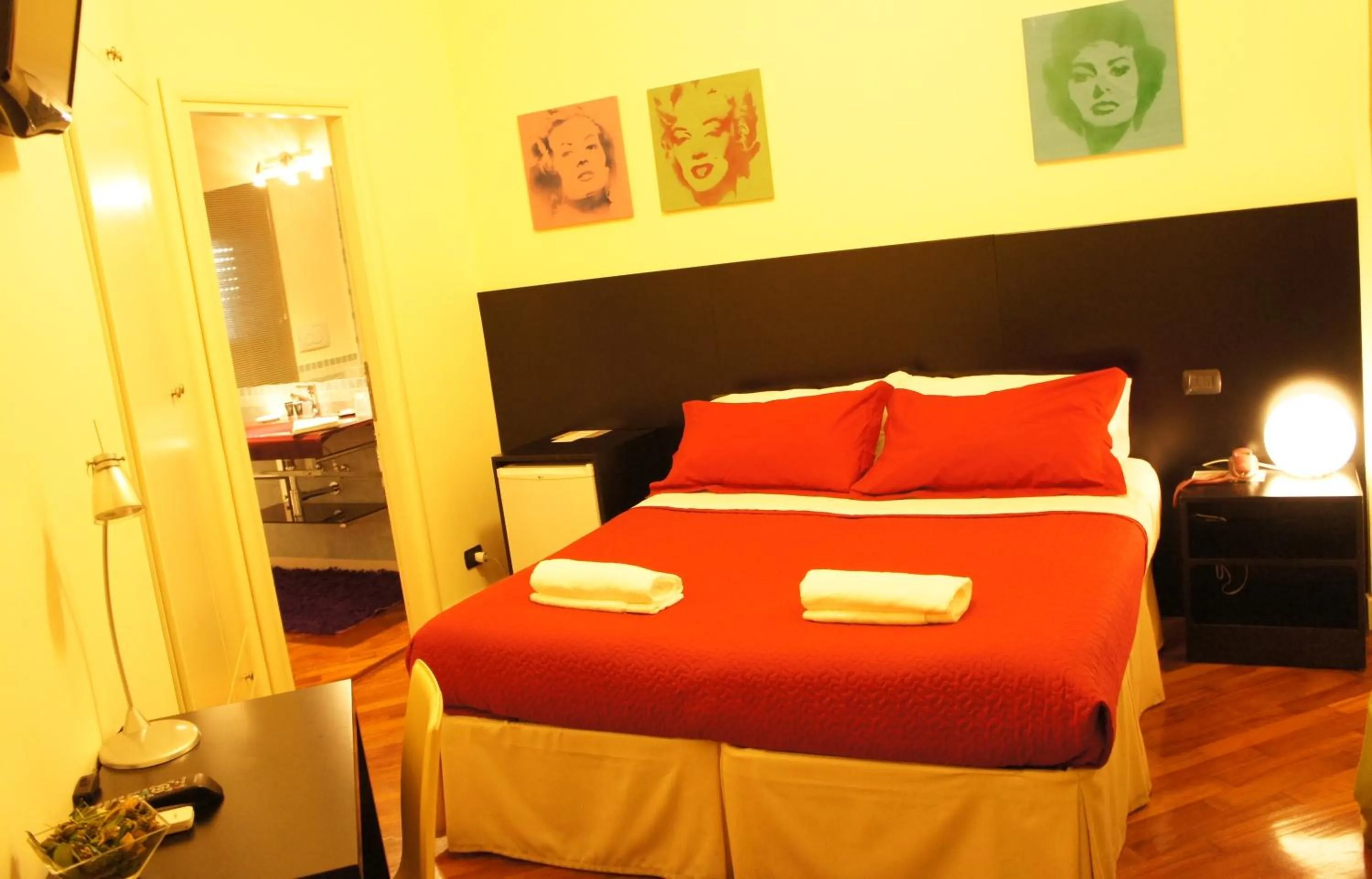 Photo of the whole room, Bed in Hotel L' Orto degli Otelli