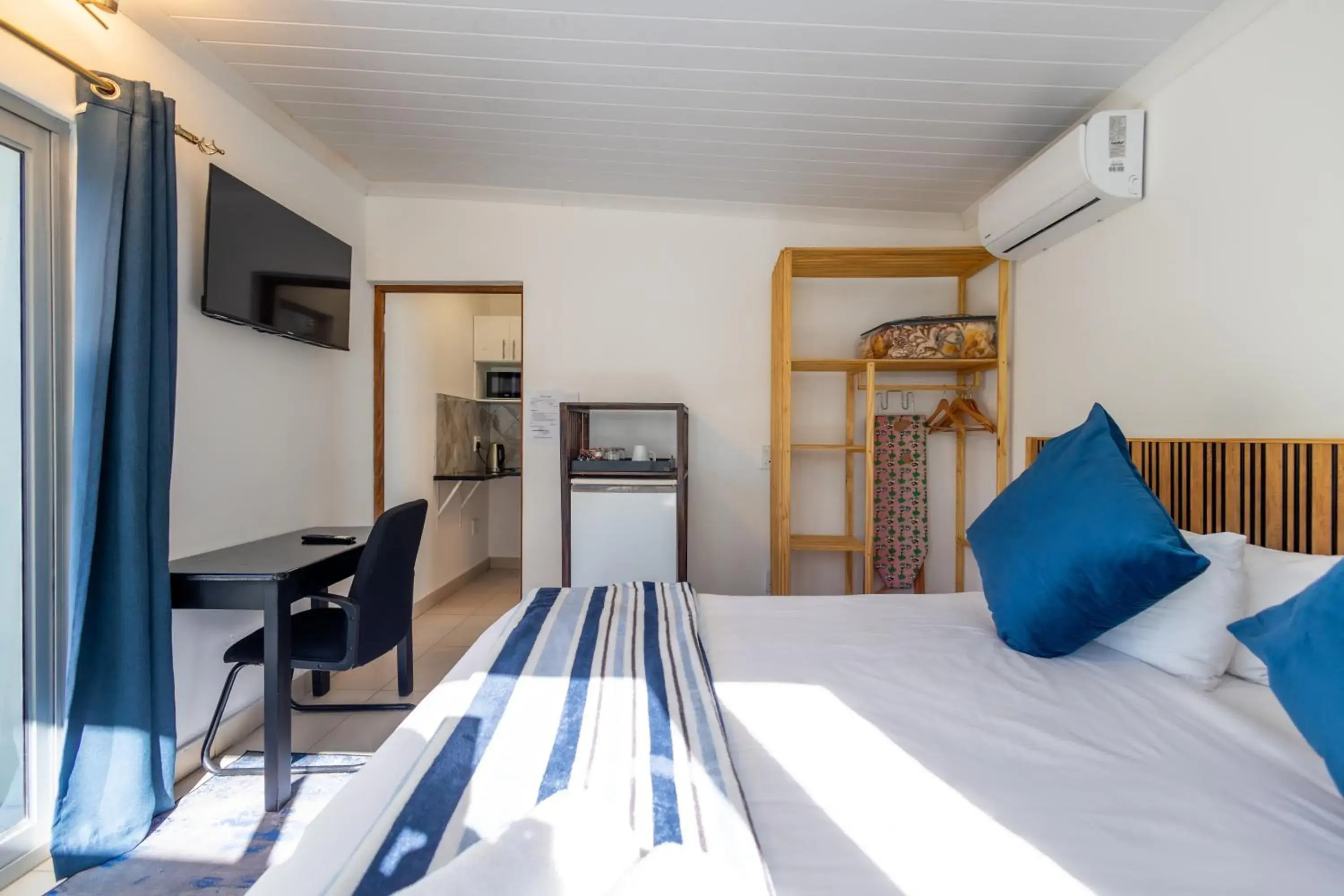 Comfort Triple Room in Fusion House B&B and Conference Venue Comfort Triple Room in Fusion House B&B and Conference Venue