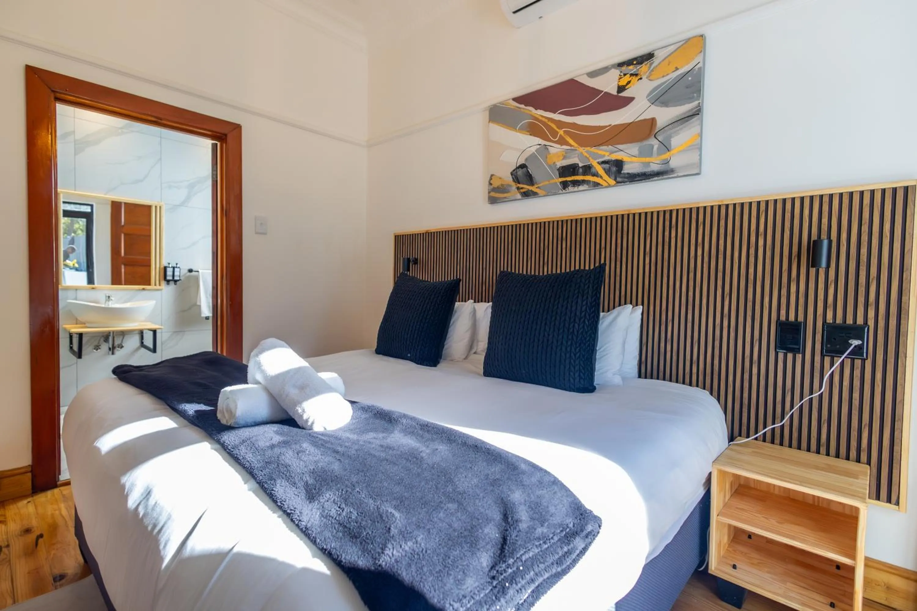 Bed in Fusion House B&B and Conference Venue