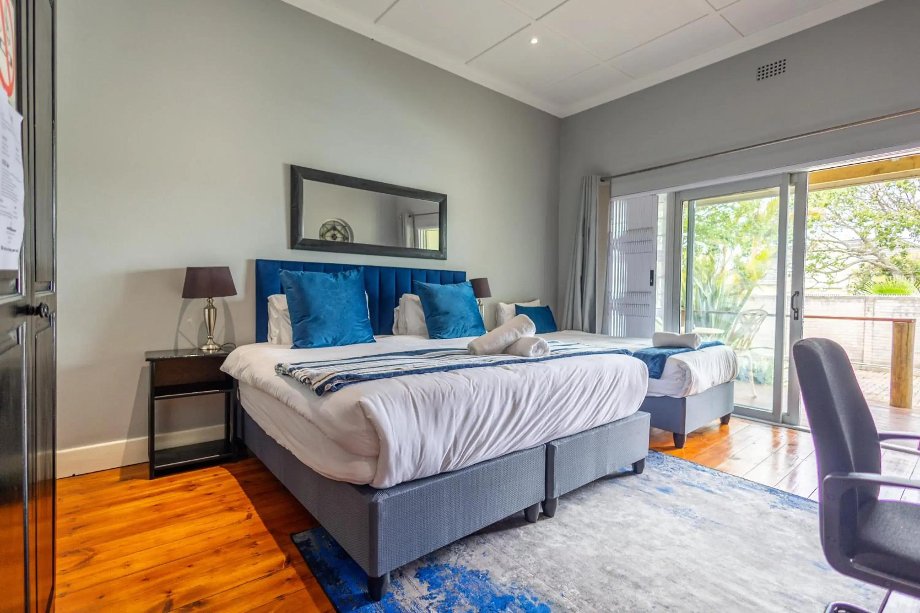 King Room with Balcony in Fusion House B&B and Conference Venue King Room with Balcony in Fusion House B&B and Conference Venue