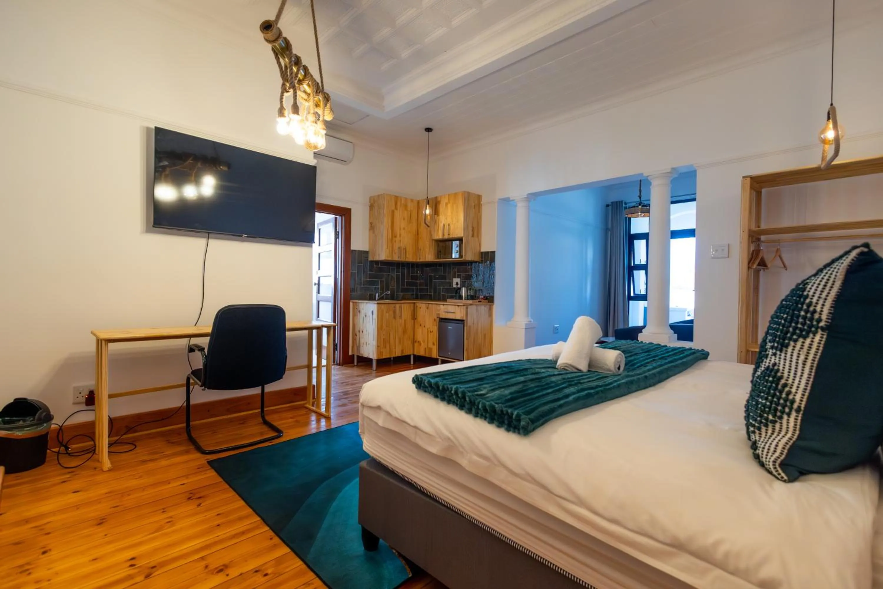 Bed in Fusion House B&B and Conference Venue