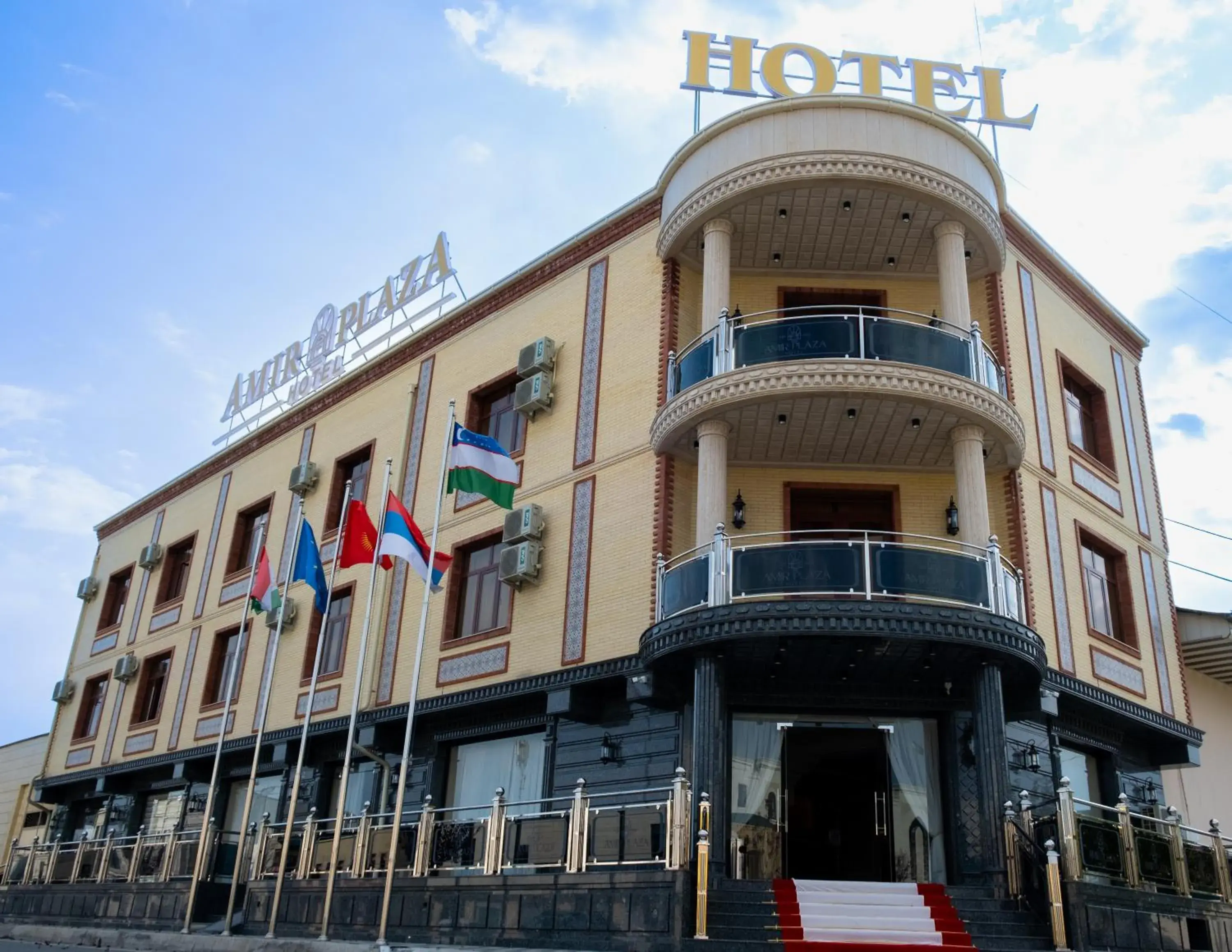 Property building in AMIR PLAZA hotel Property building in AMIR PLAZA hotel