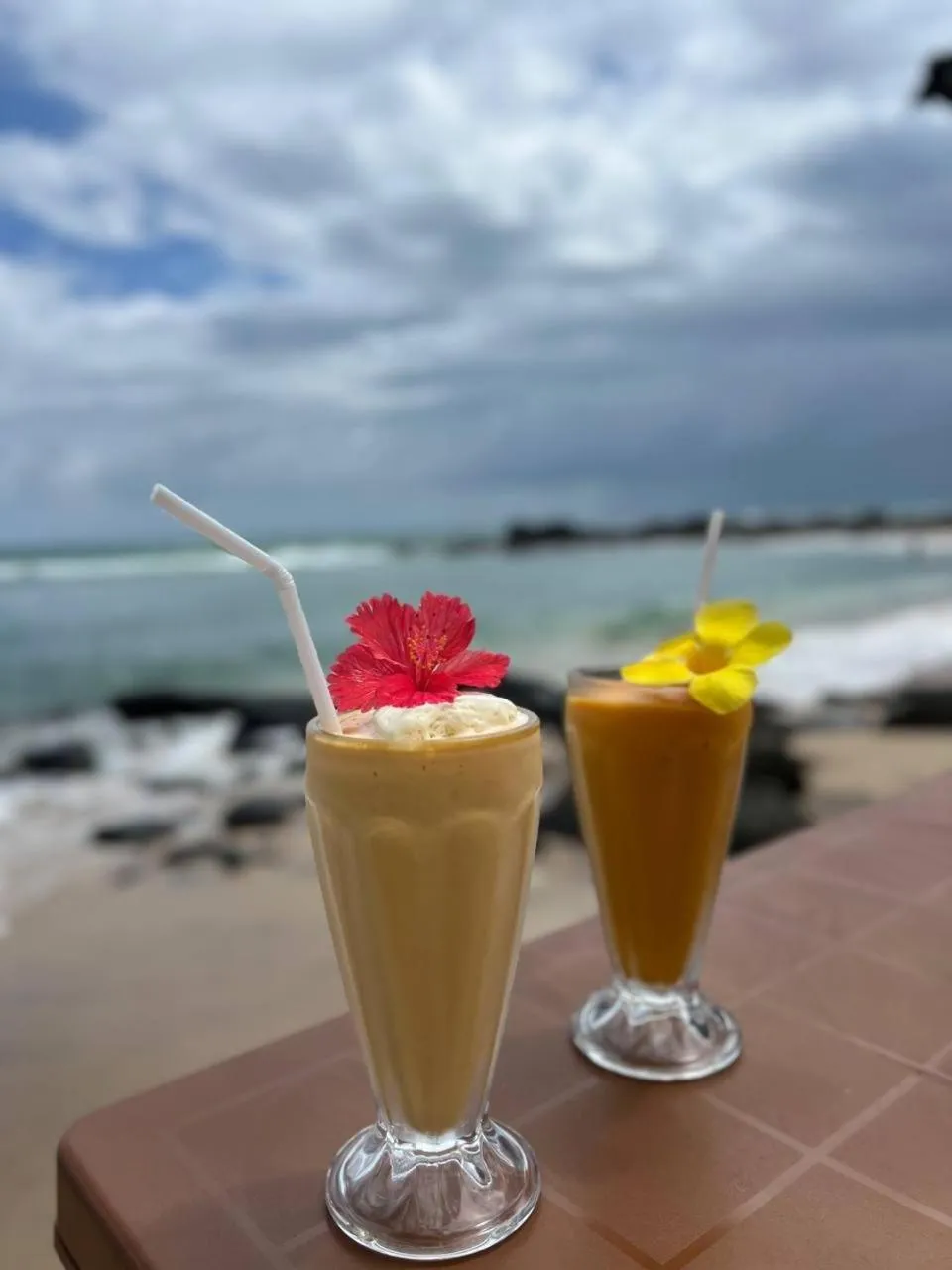 Restaurant/places to eat in Coconut Palm beach restaurant and rooms