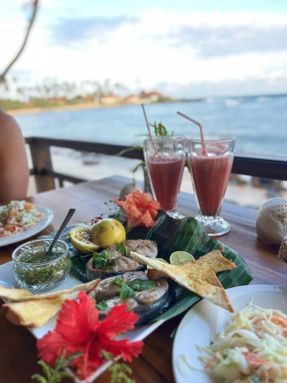 Restaurant/places to eat in Coconut Palm beach restaurant and rooms