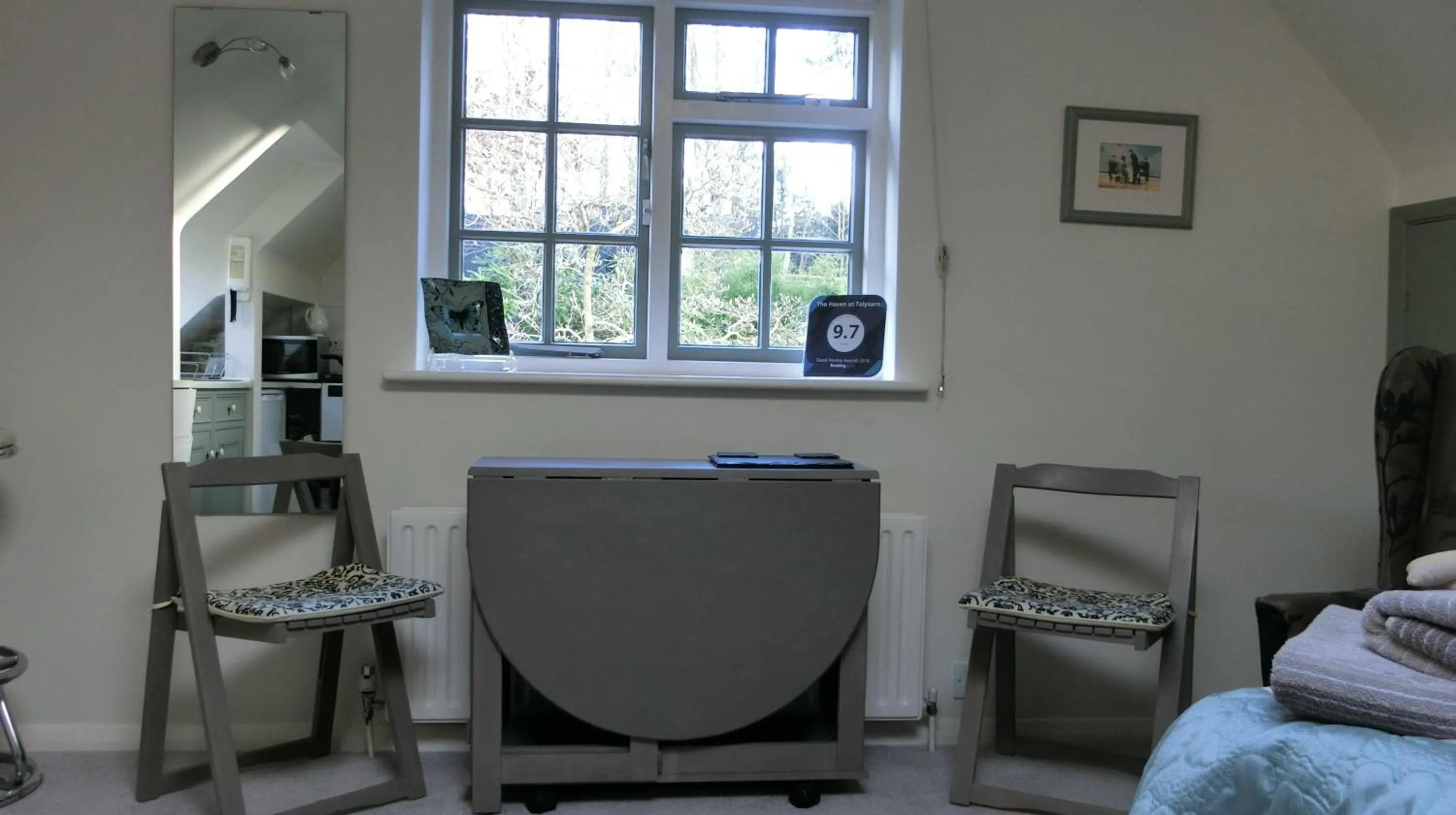 Dining area in The Haven at Talysarn