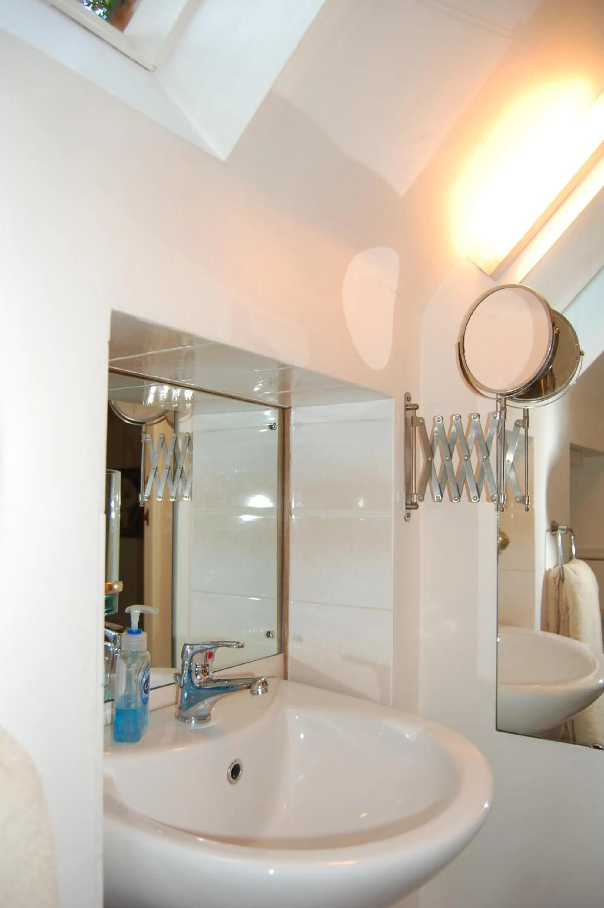 Bathroom in The Haven at Talysarn