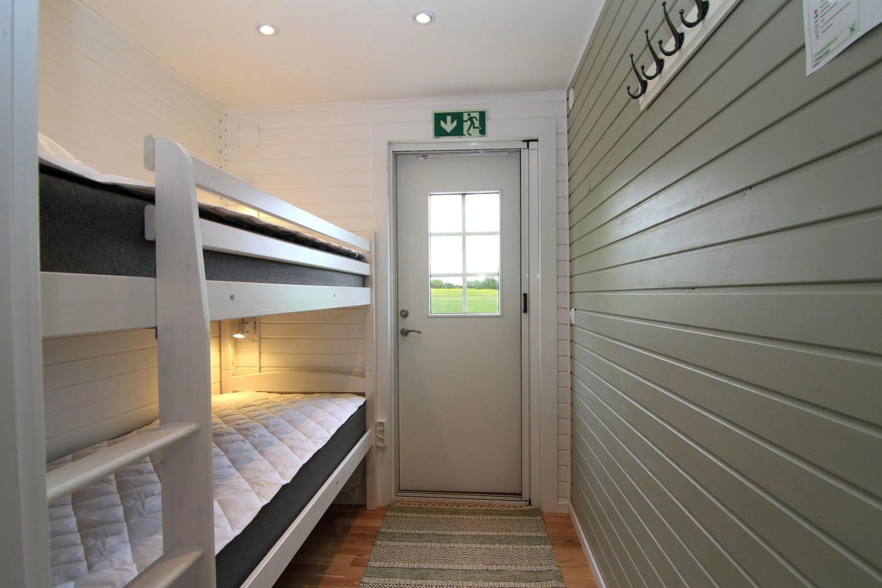 Patio, Bed in Bergs Slussar Vandrarhem & Stugor