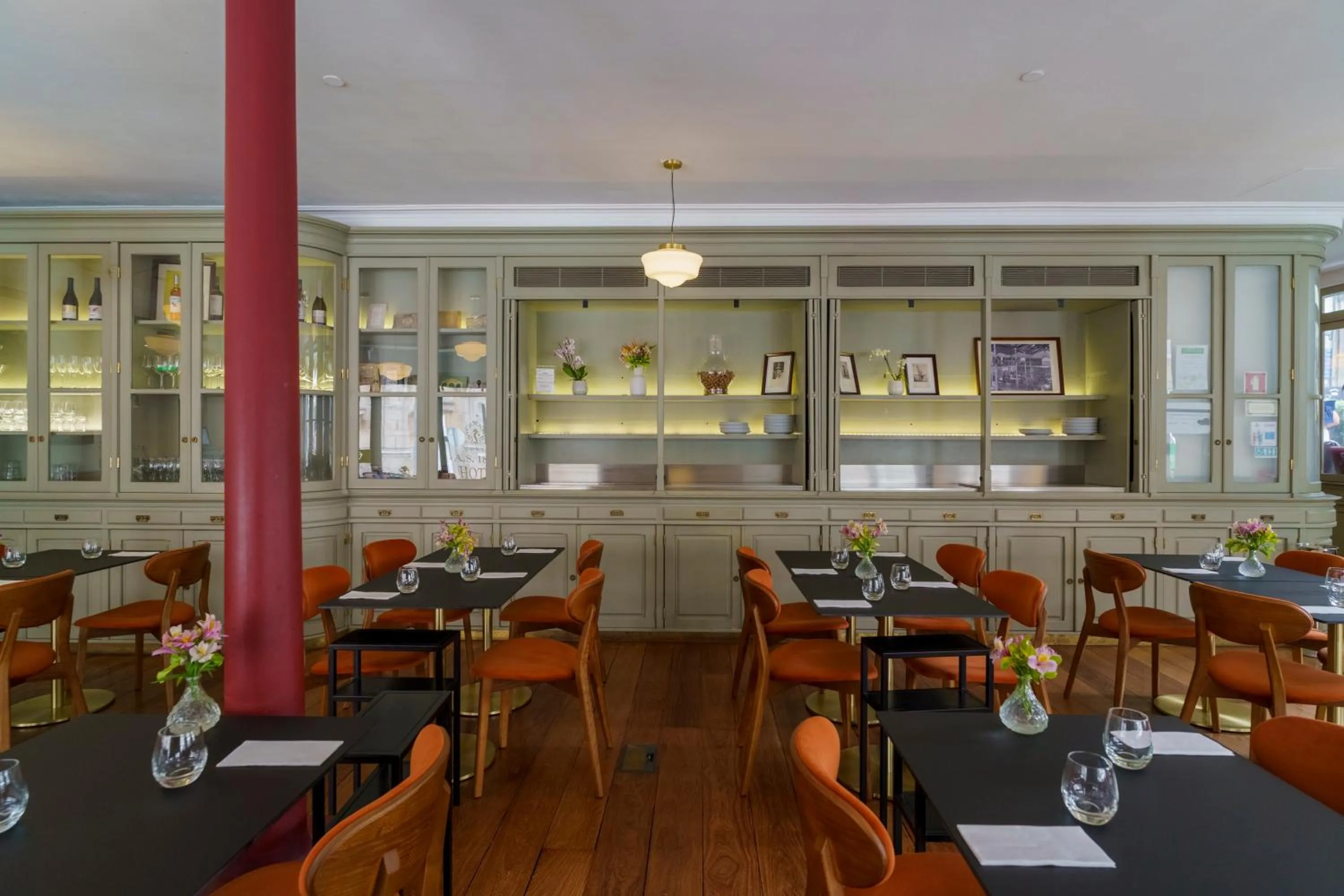 Restaurant/places to eat in Porto A.S. 1829 Hotel