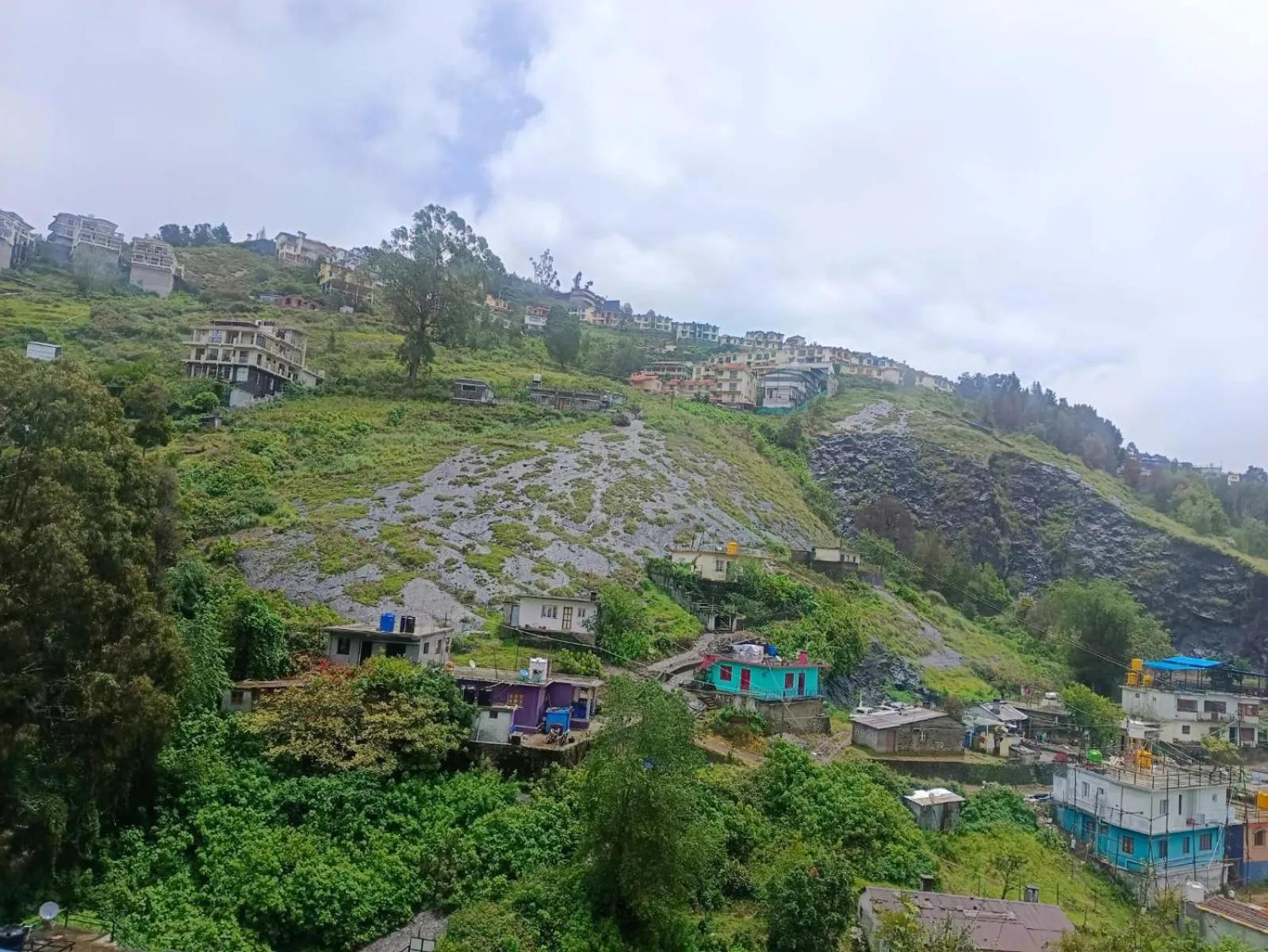Mountain view in Misty Valley Inn