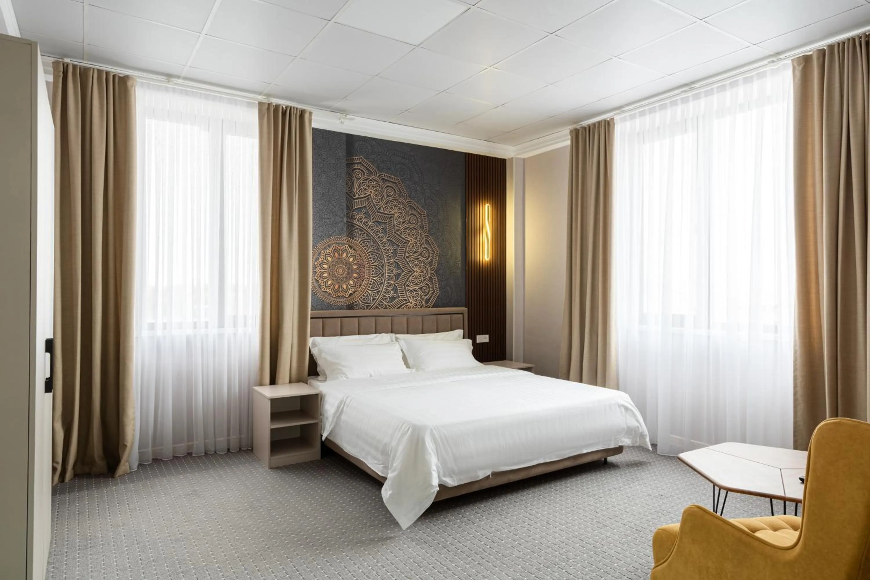 Photo of the whole room, Bed in Cozy Hotel