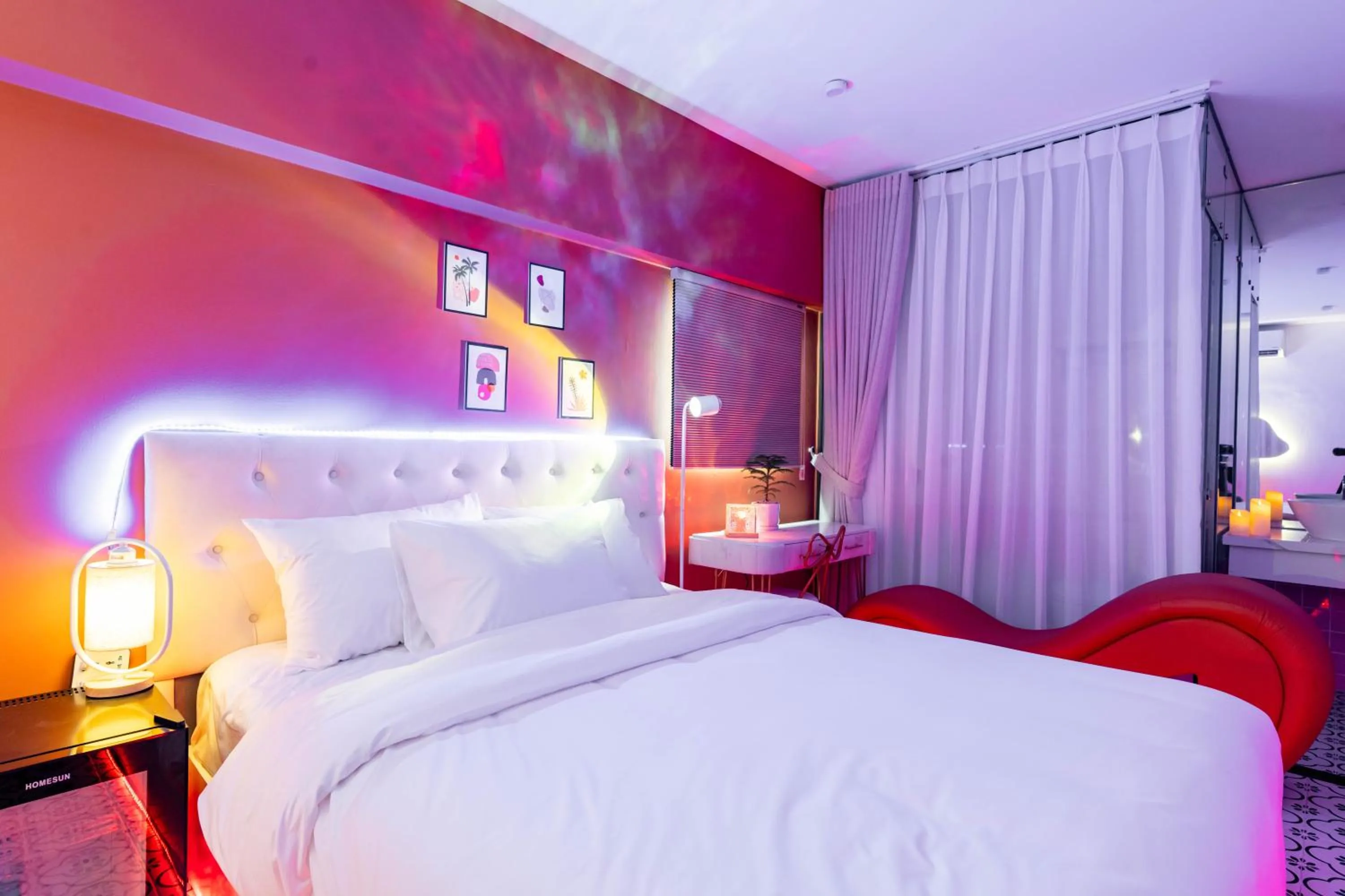 Bedroom in Cosy Hotel