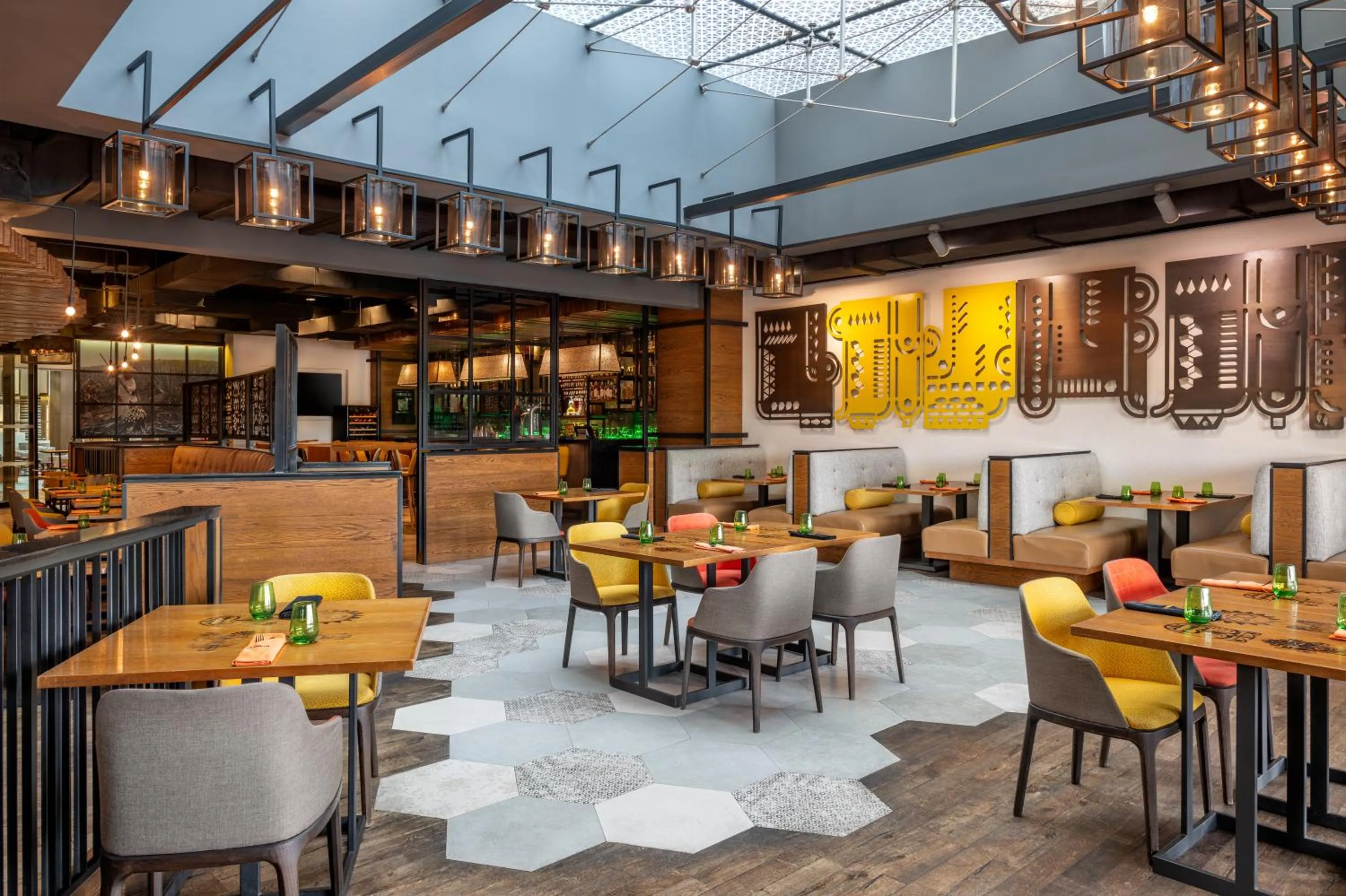 Restaurant/places to eat in Hyatt Regency Dubai Creek Heights