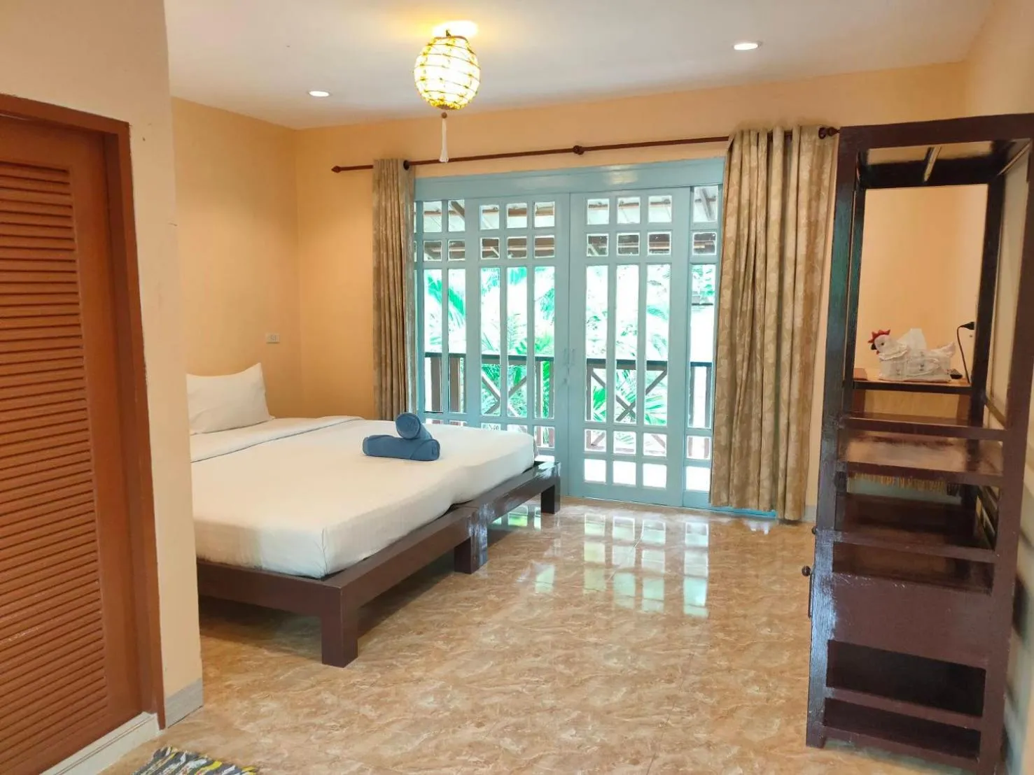 Bed in Banana Beach Resort